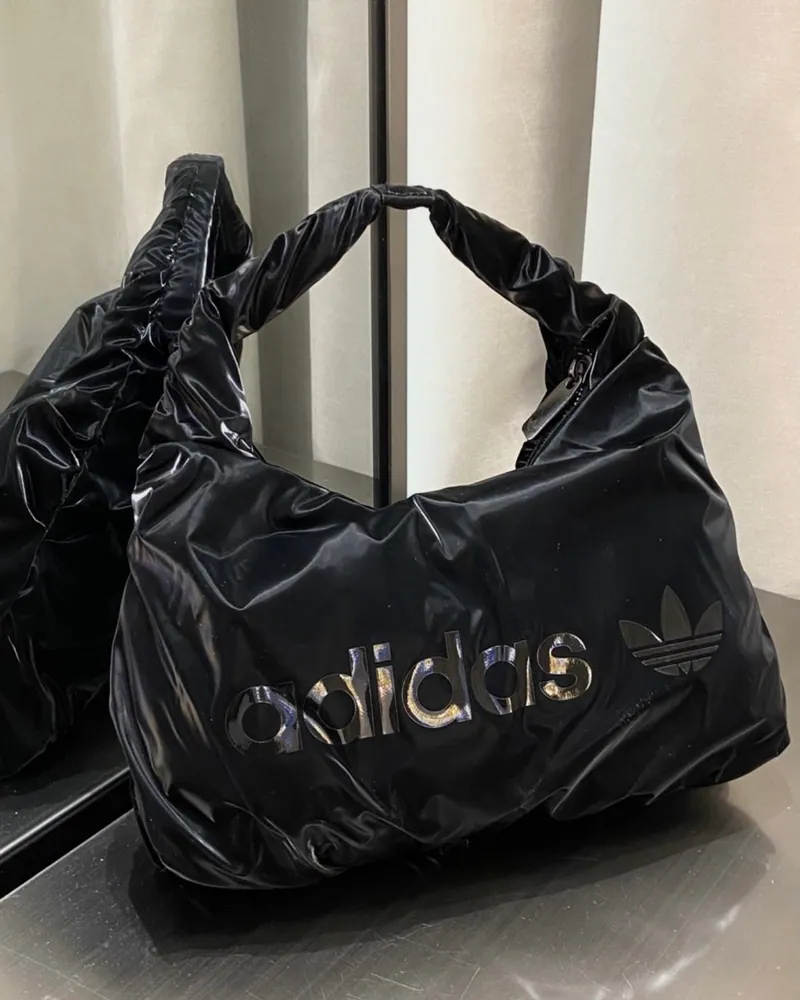 🌎外國限定 Adidas Originals 雲朵包 黑