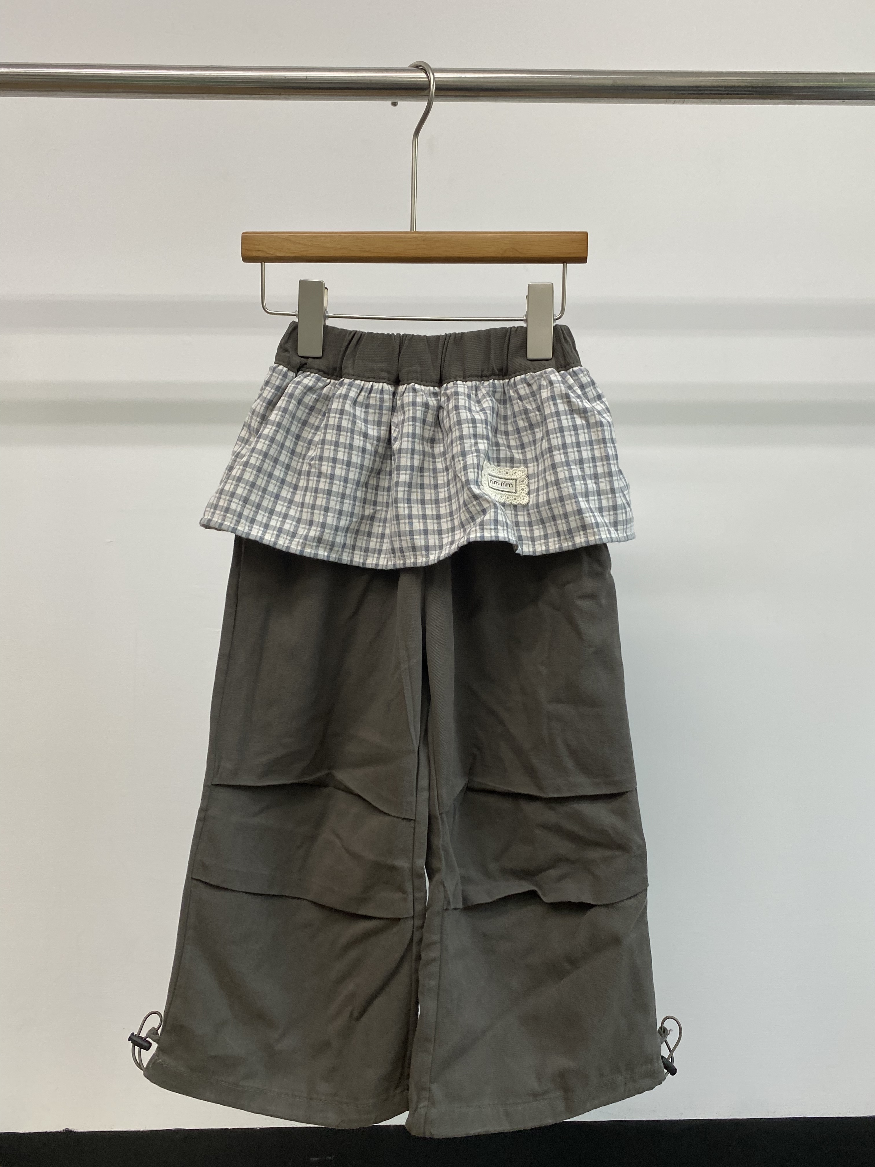 A04697格紋屁簾工裝褲