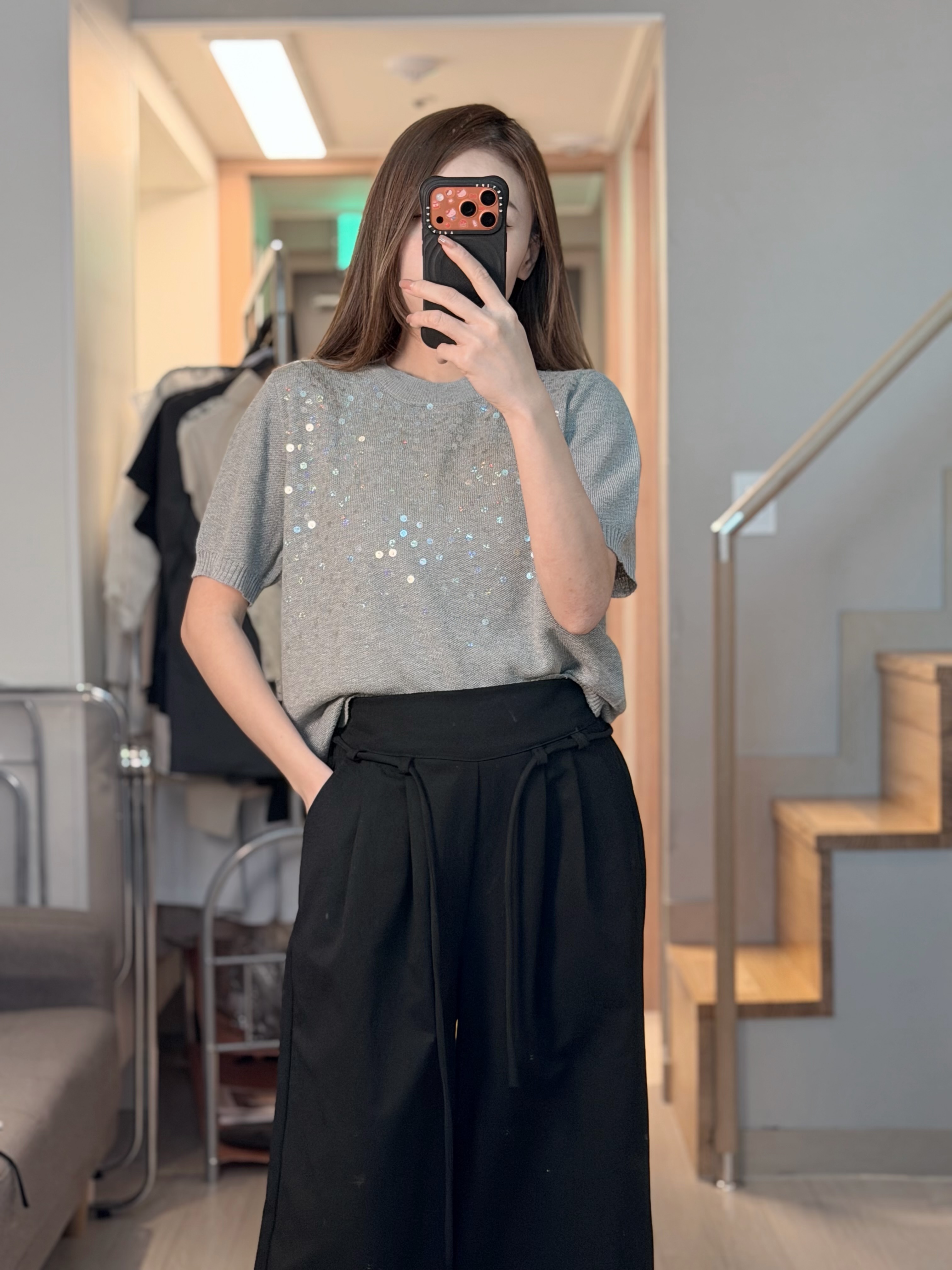 TOP#8508 🤍高級感黑閃光影tee