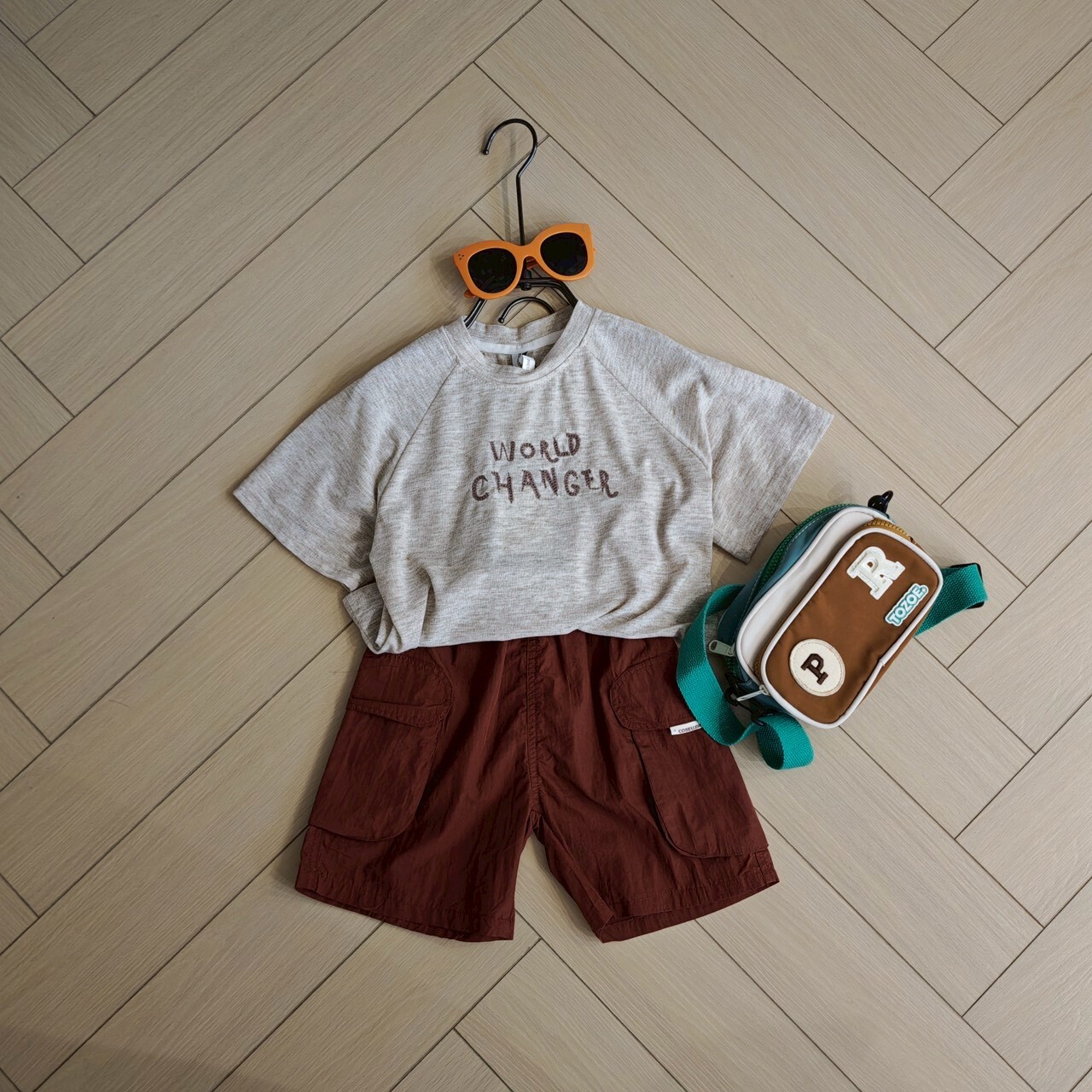 小小世界改變者Tee