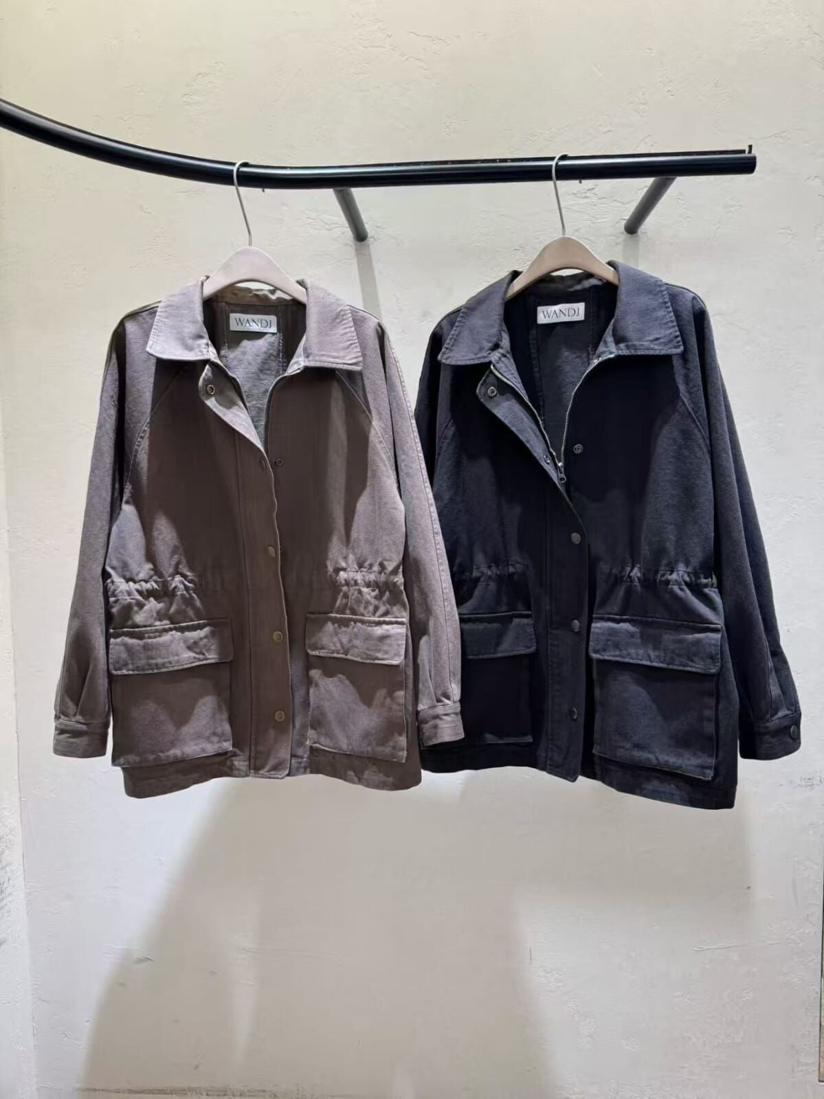 WJ6052 橡筋收腰翻領拉鏈外套