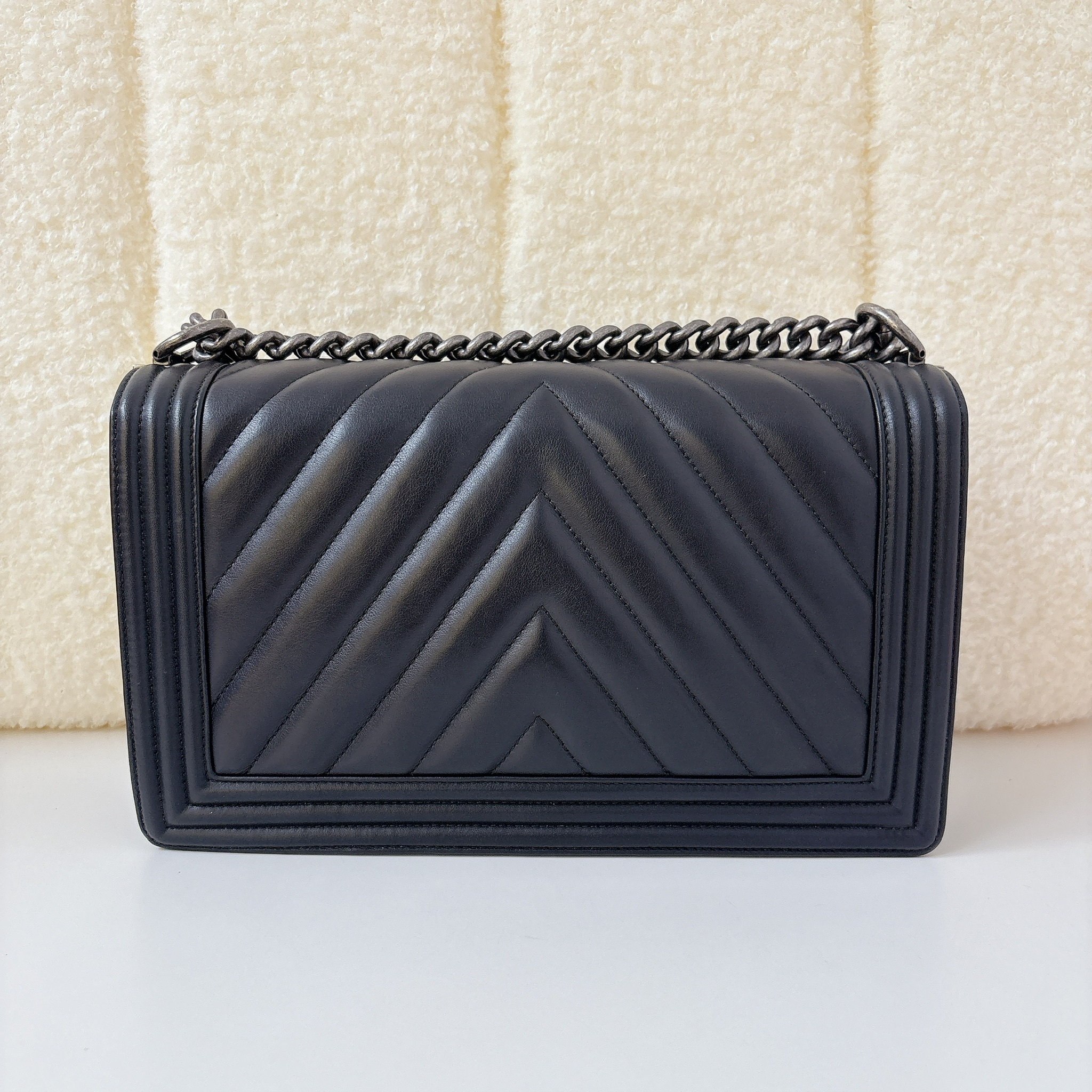 Chanel Boy Bag - Black / SHW