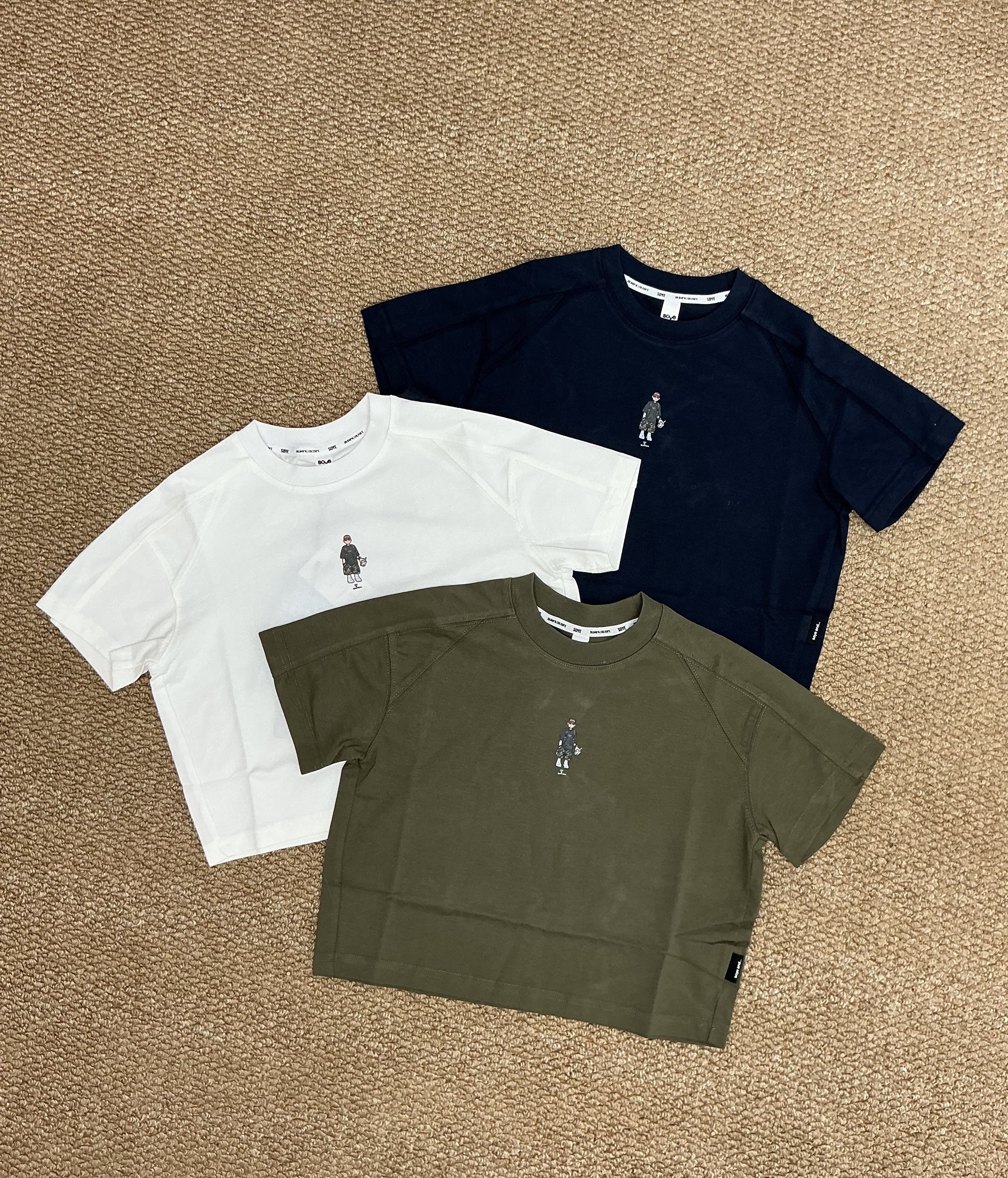 A04709設計師品牌人物印花上衣