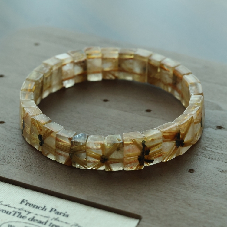 【天然石水晶手牌】太陽花鐵礦共生鈦金開運招財 手排手串 彈性手圍