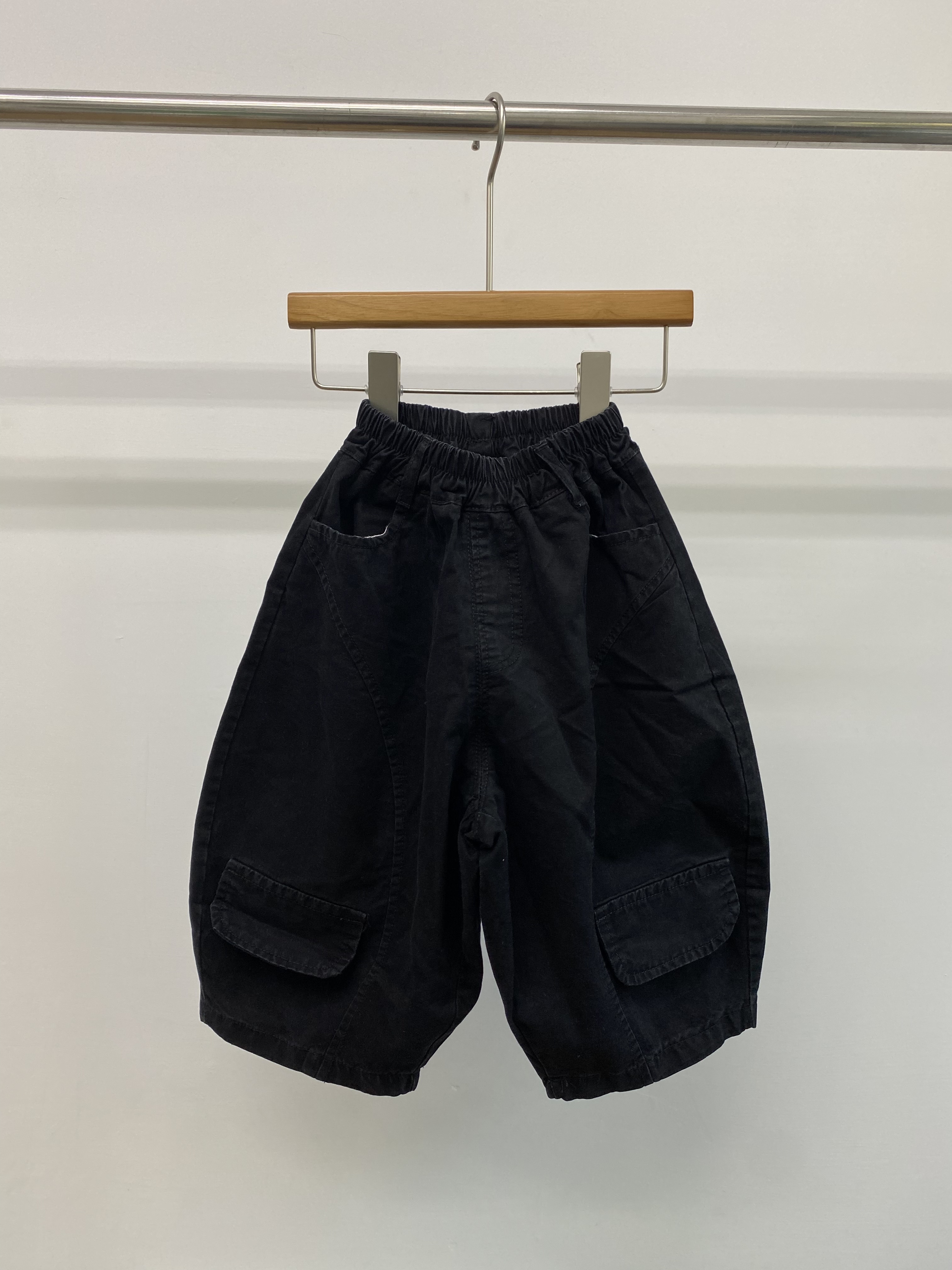 A04706設計款氣球褲