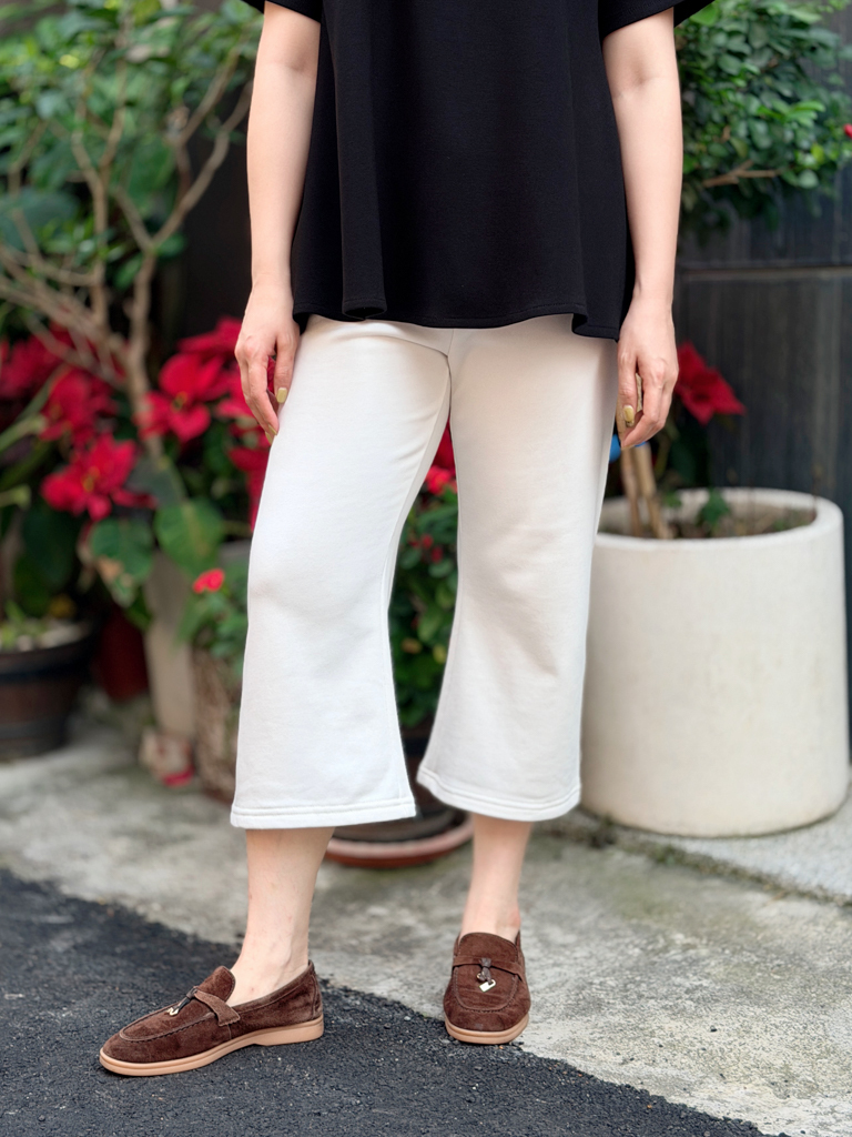 0316日常八分喇叭褲