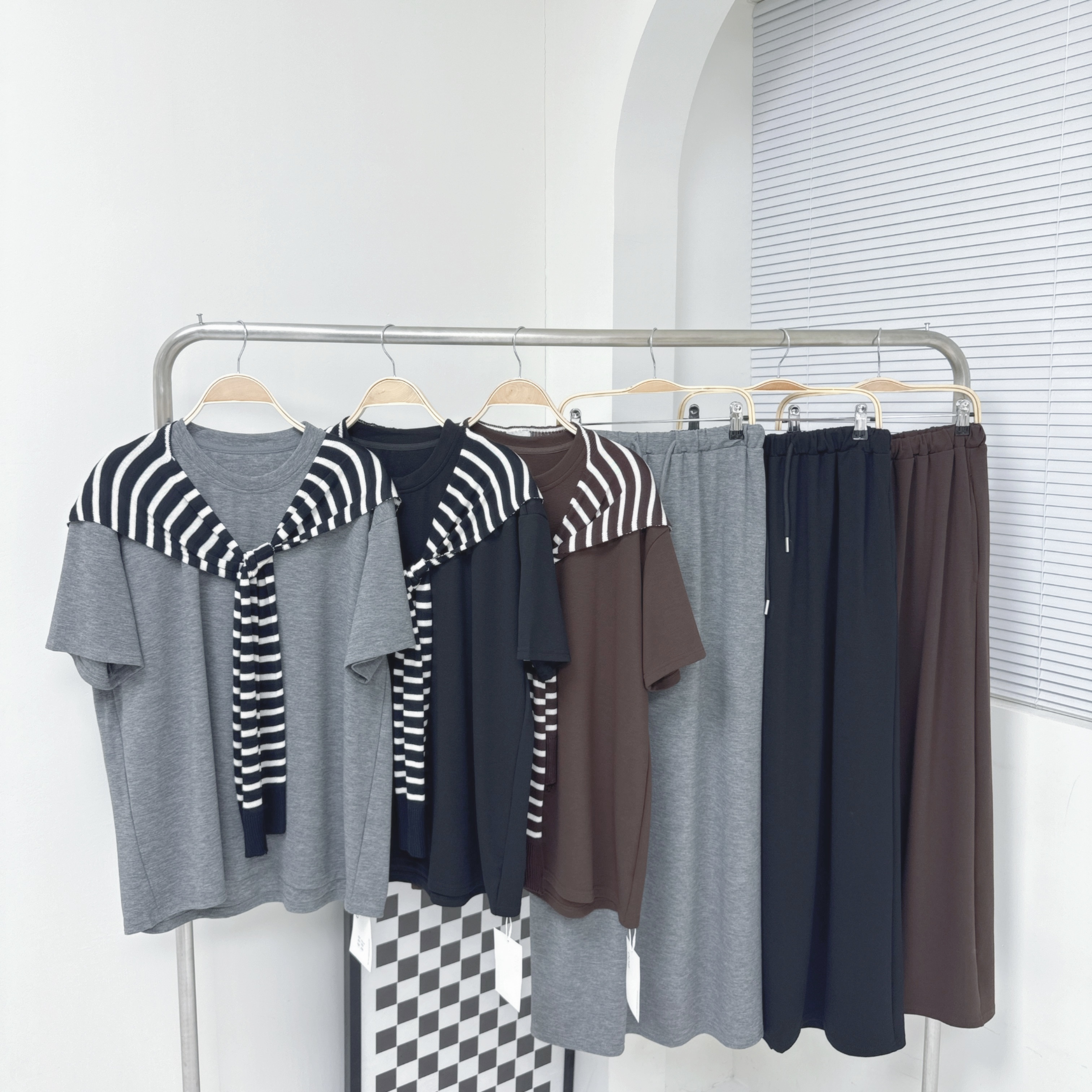 【Hoi2推介】橫間披肩針織套裝 (H11-H13)