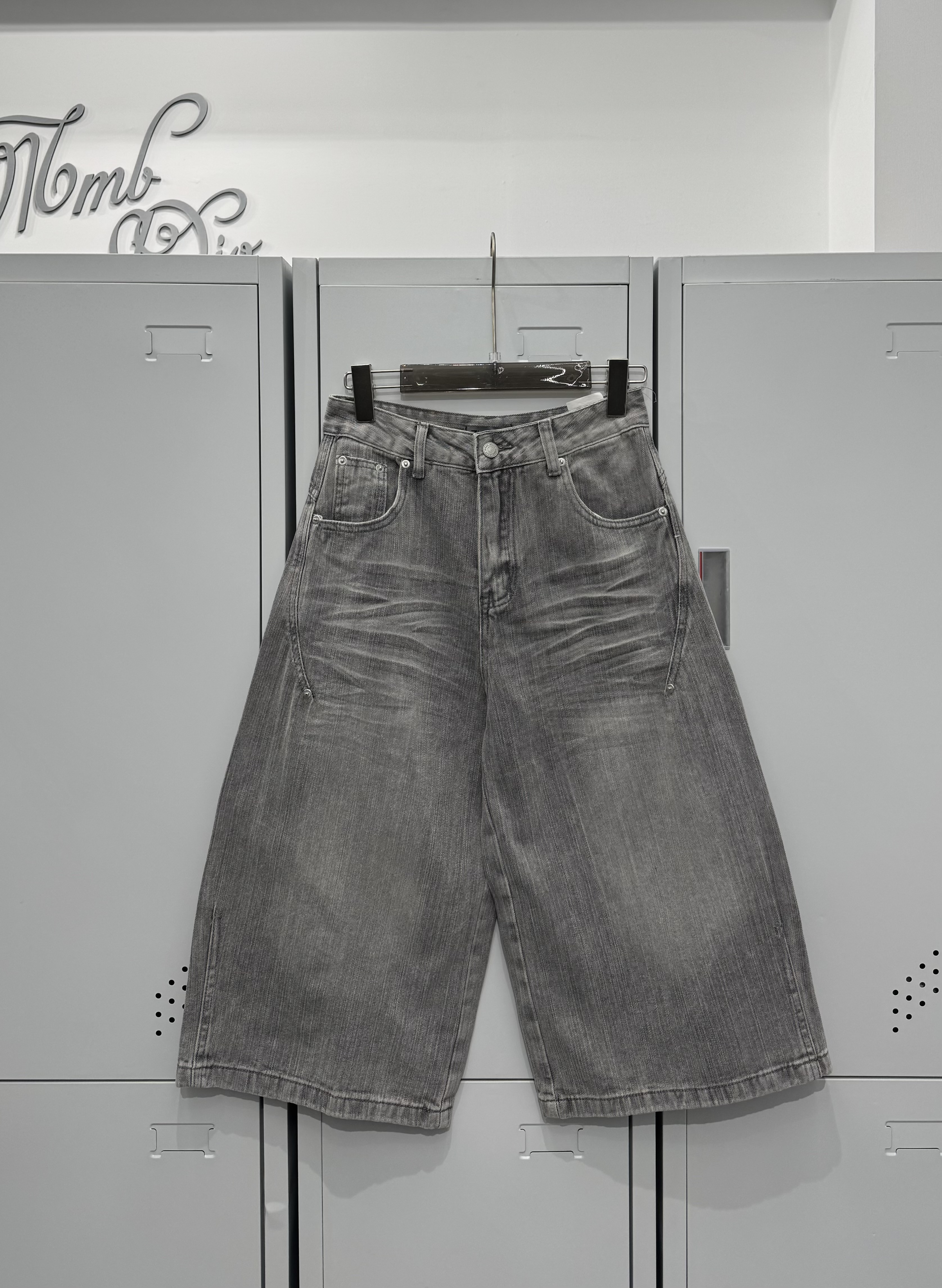 冷灰刷紋牛仔七分褲