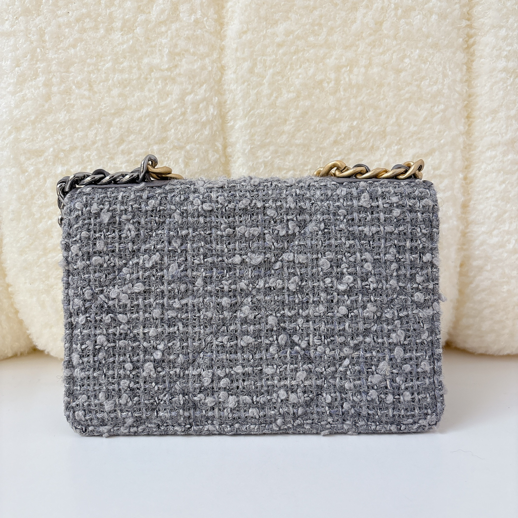Chanel 19 Tweed Quilted Flap Bag - Grey / GHW
