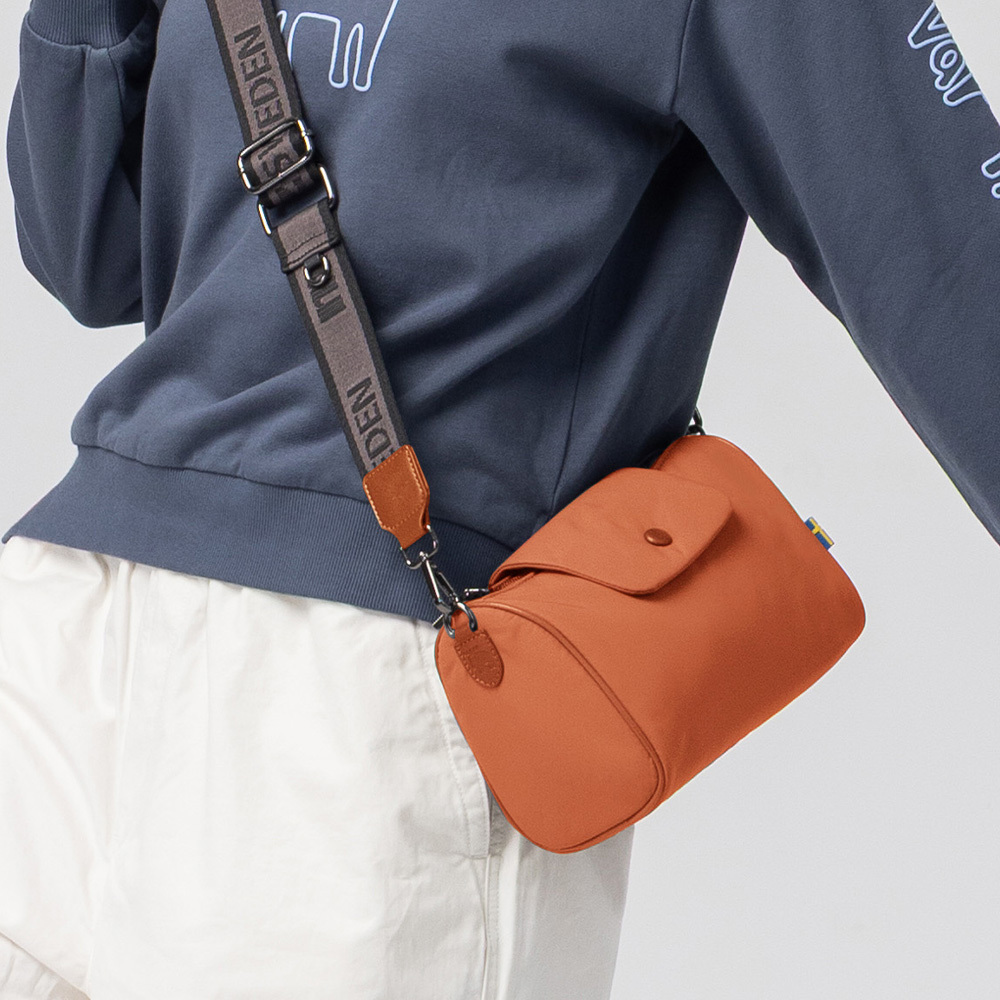 瑞典雲朵包系列｜防潑水 雲朵 圓筒包(橘紅)M