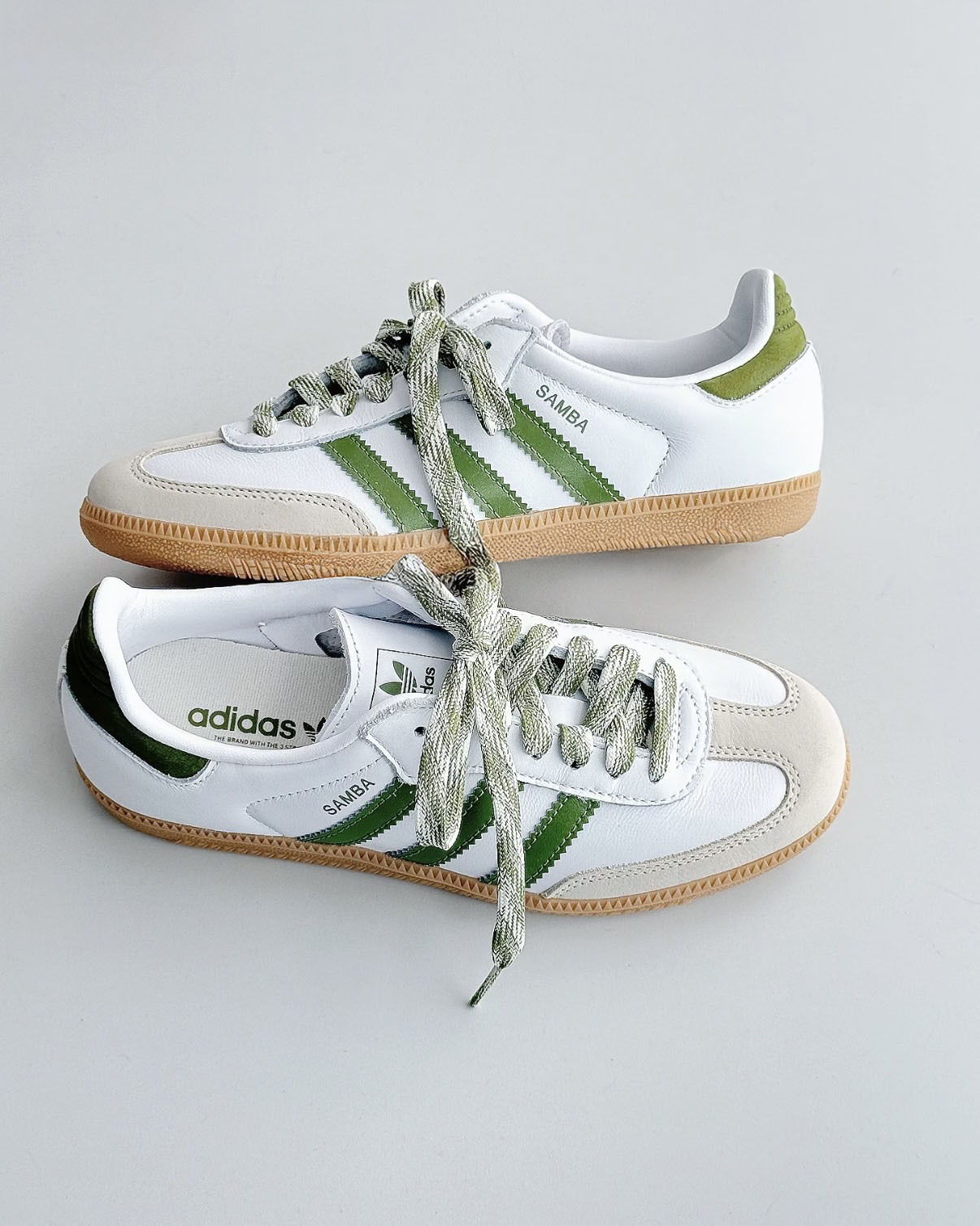 ADIDAS SAMBA OG 酪梨綠 抹茶綠 白色 焦糖底 復古 編織鞋帶 女鞋 JS1352 / 預購