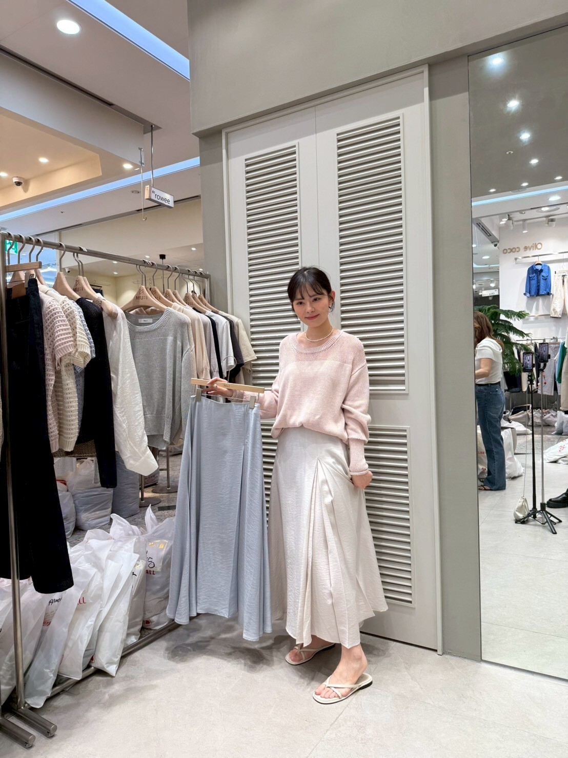 MU6024 滑滑壓褶高腰飄逸半身裙