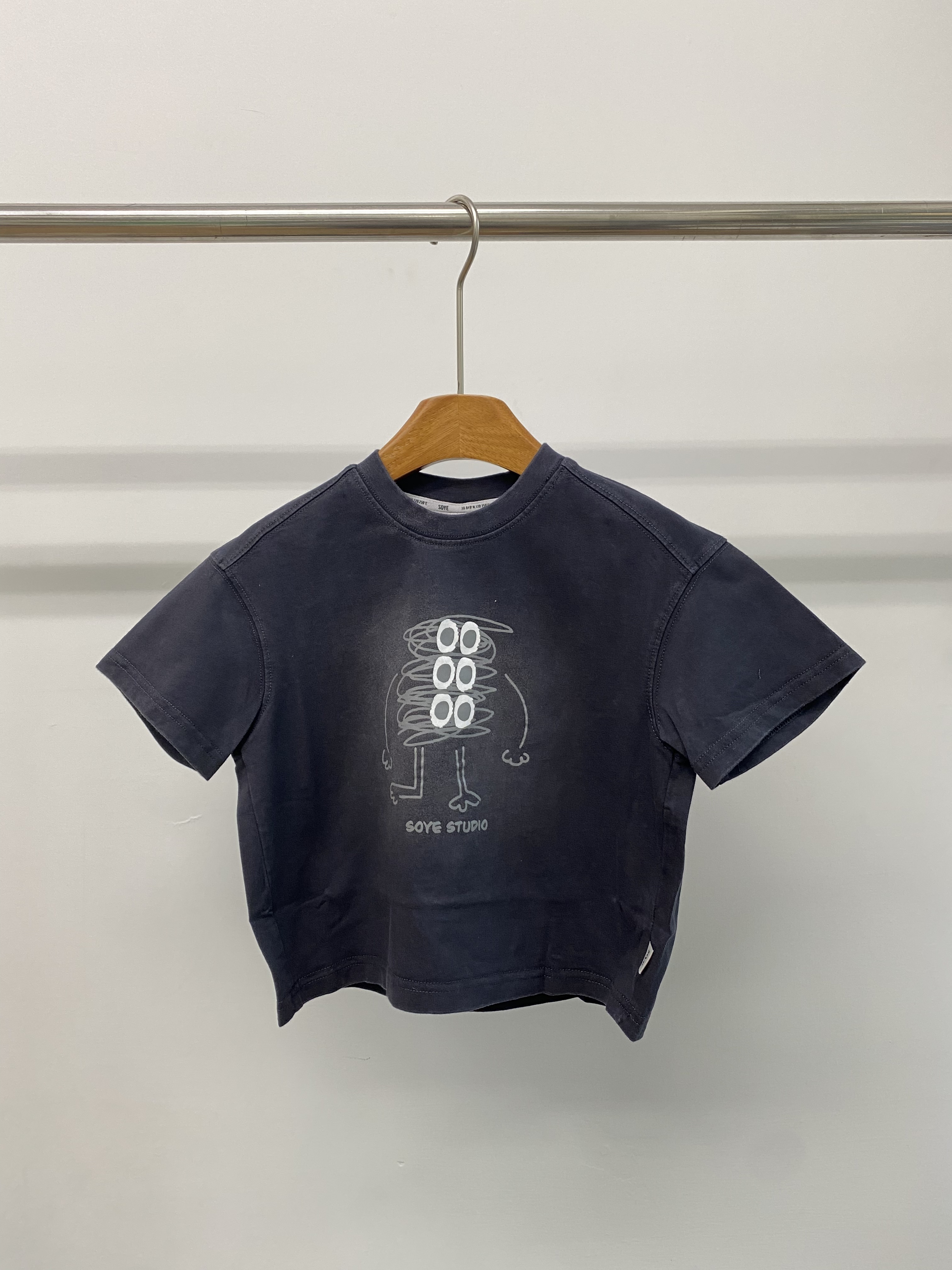 A04721設計師品牌水洗風插畫上衣