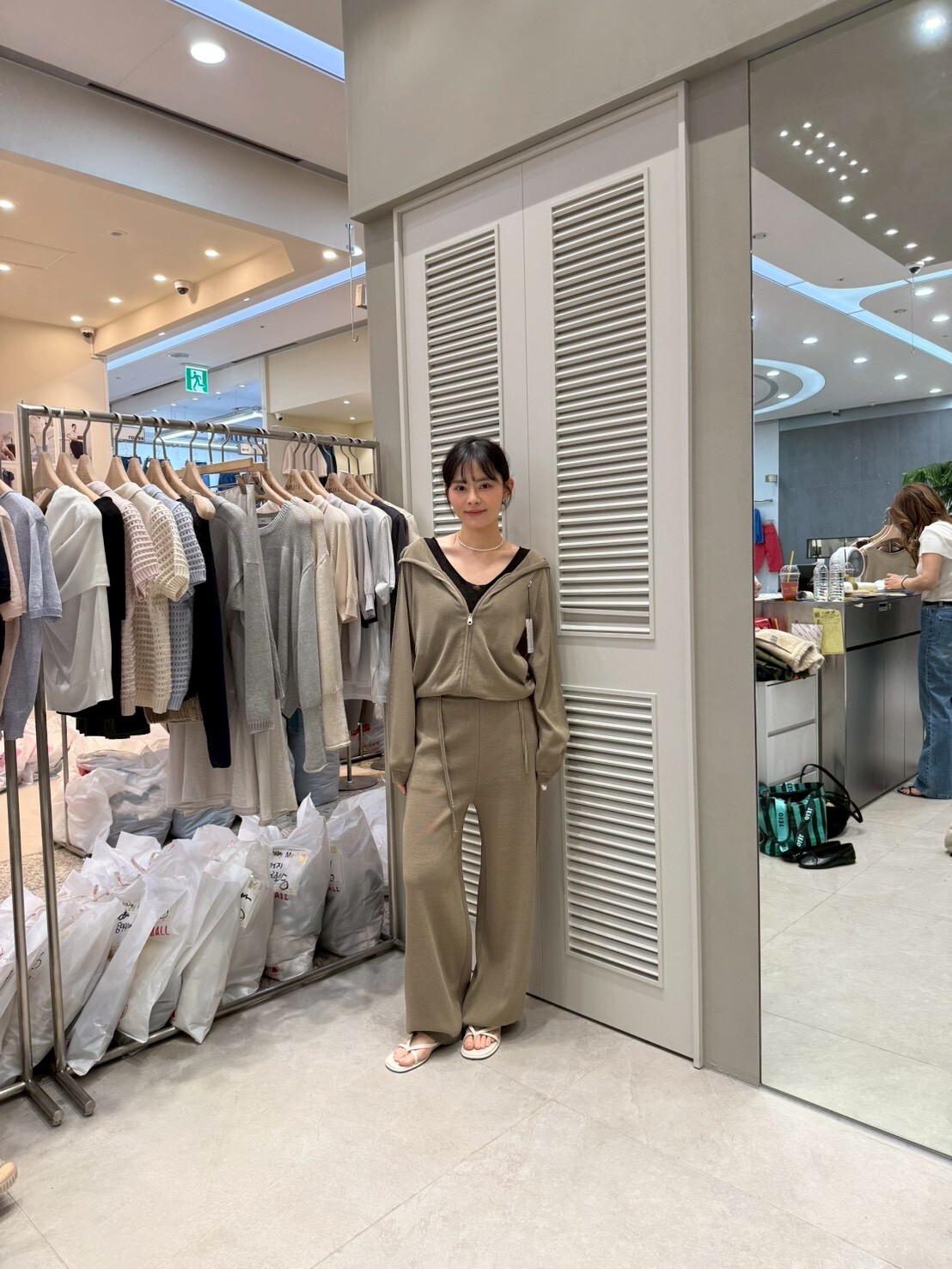 MU6019 休閑連帽拉鏈外套