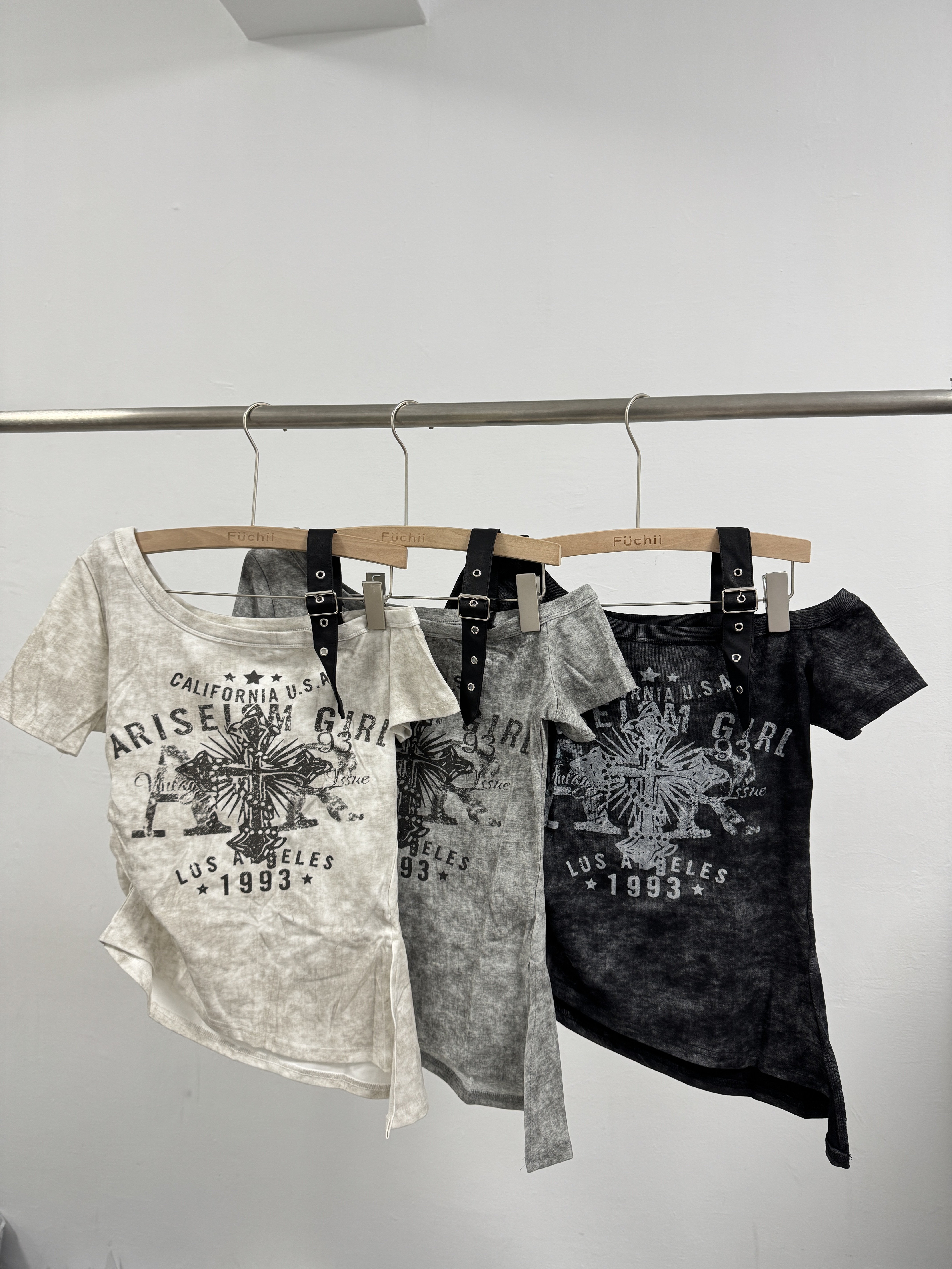 B37單肩十字架圖騰上衣