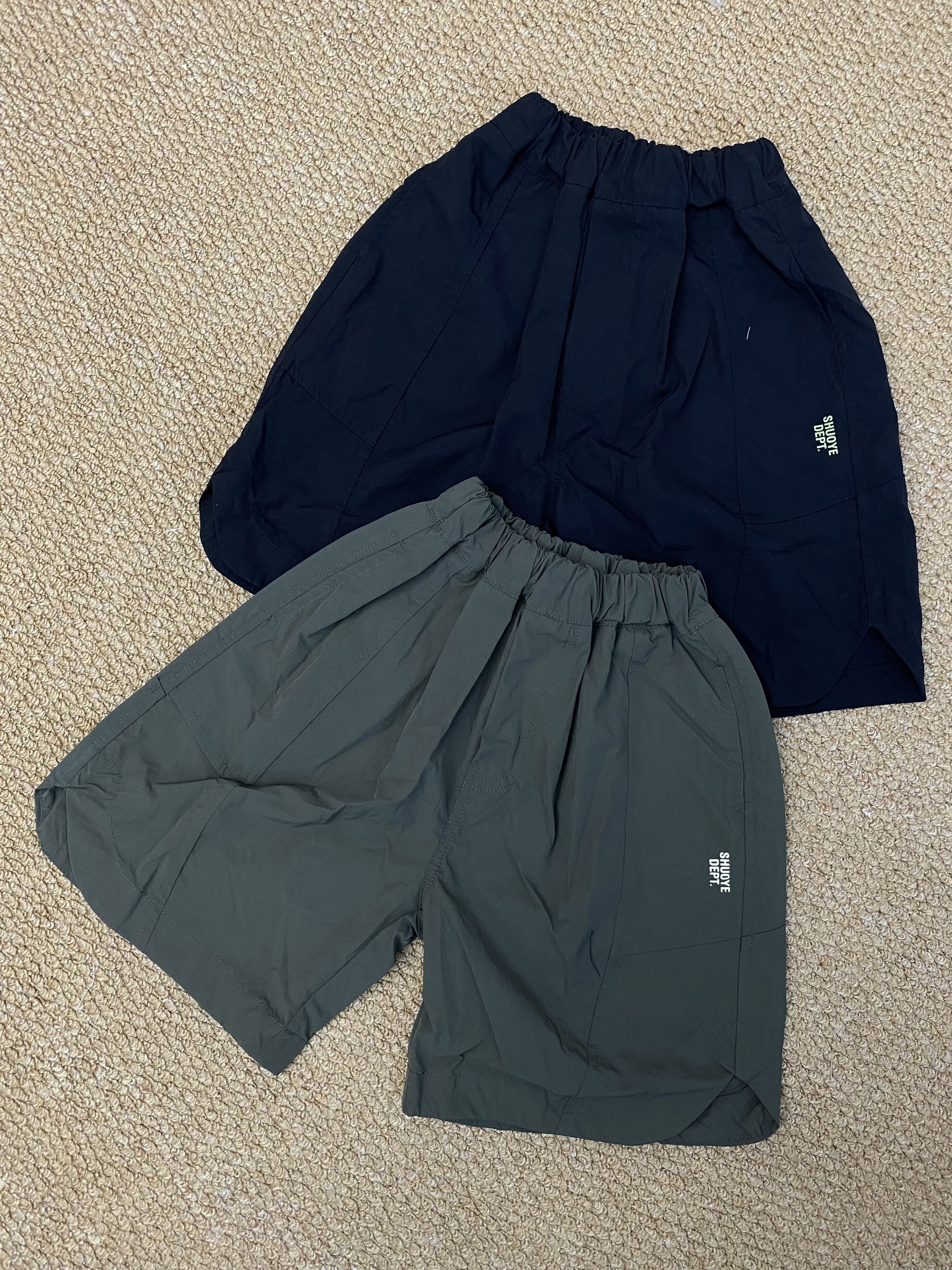 A04723設計師品牌字母側口袋短褲