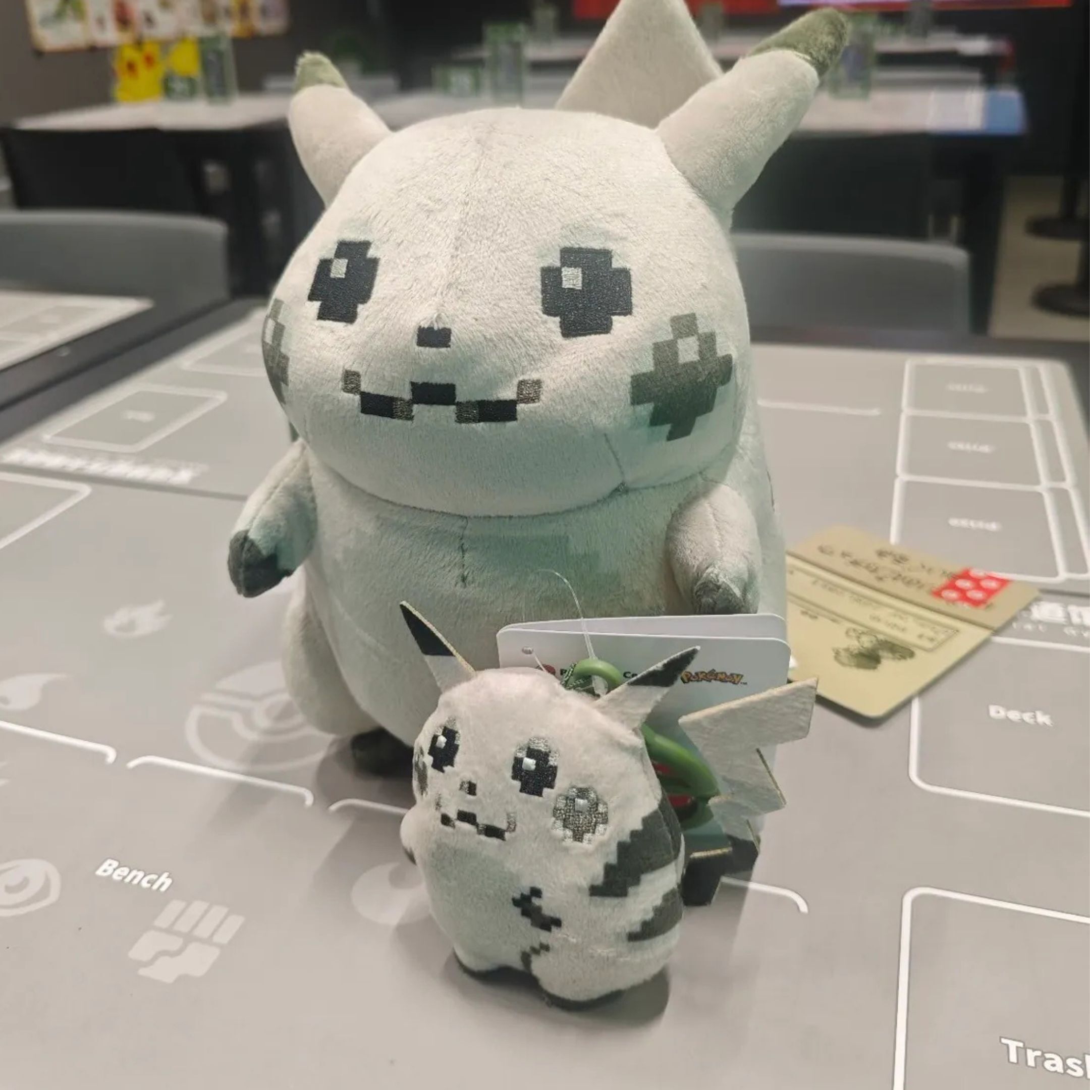 NICEDAY 代購 Pokemon 寶可夢 神奇寶貝 30周年 像素風 初代 皮卡丘 玩偶 吊飾 娃娃