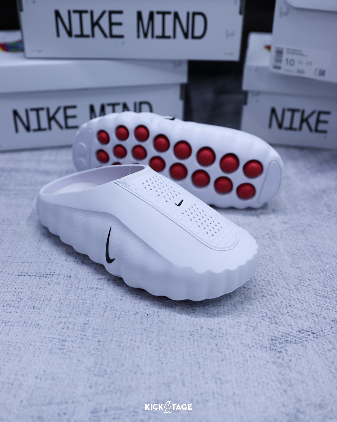 限量商品，不退換〈門市現貨〉男女鞋 NIKE MIND 001 'White Speed Red' 科技 休閒 運動 賽前 穆勒鞋 拖鞋【HQ4307-101】REJUVEN8
