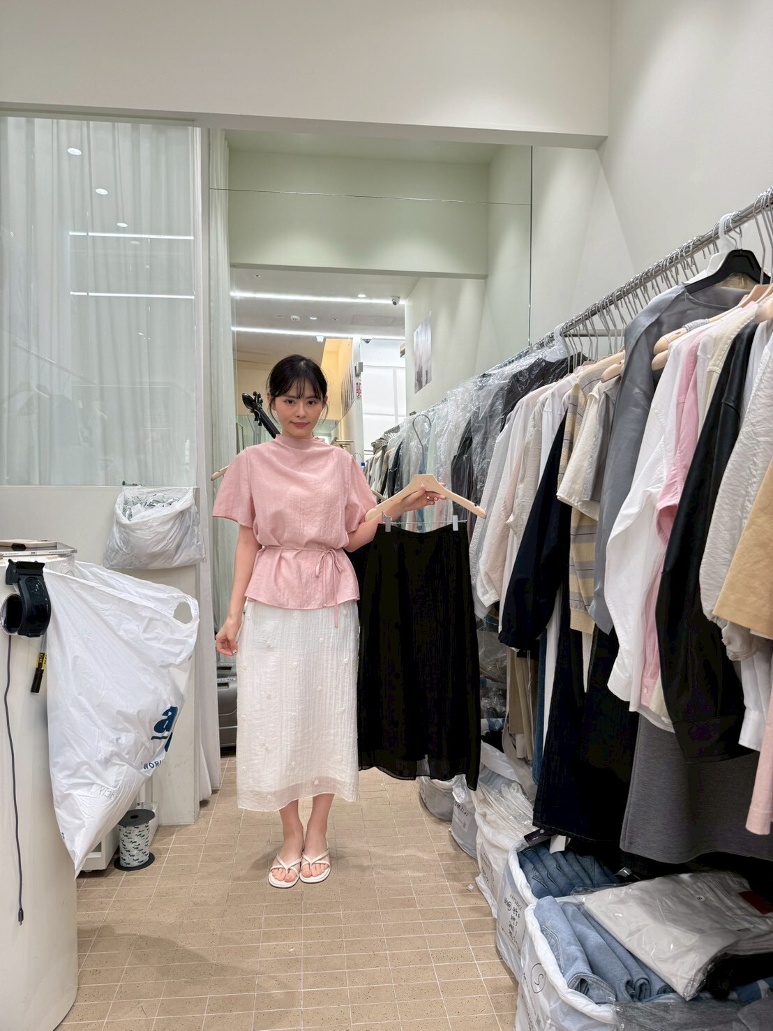 AG6019 立體波點紗質半身裙