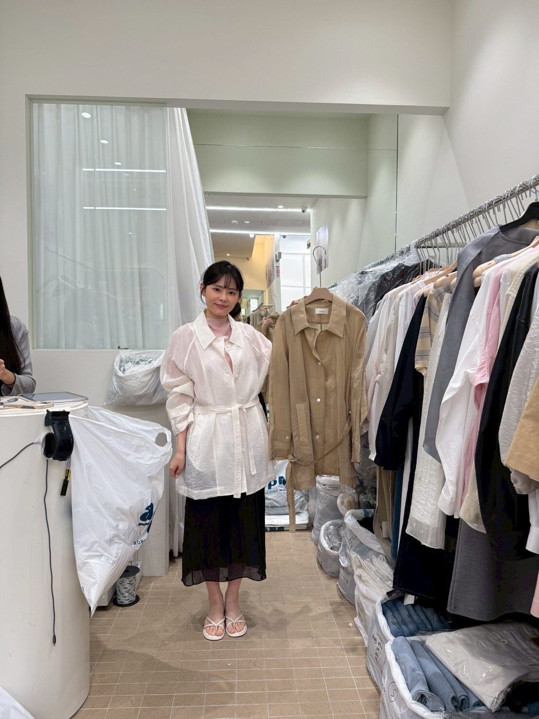 AG6007 長版腰帶樹紋皺皺襯衫