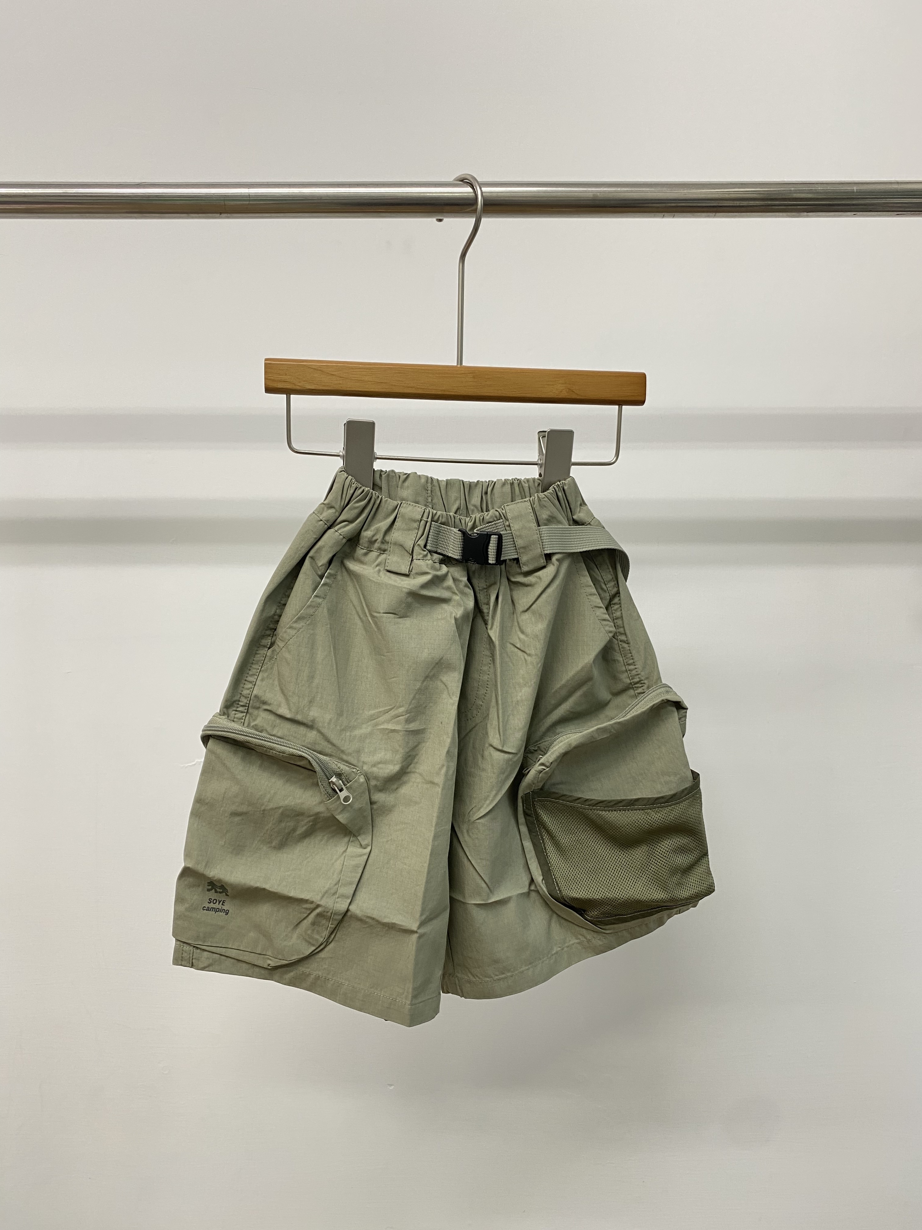 A04725設計師品牌大口袋休閒褲