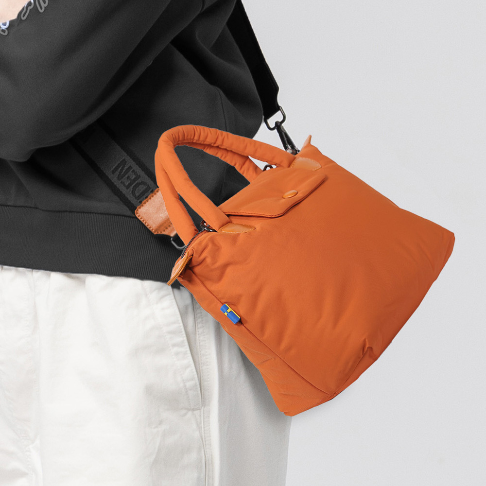 瑞典雲朵包系列｜防潑水 雲朵 水餃包(橘紅)M