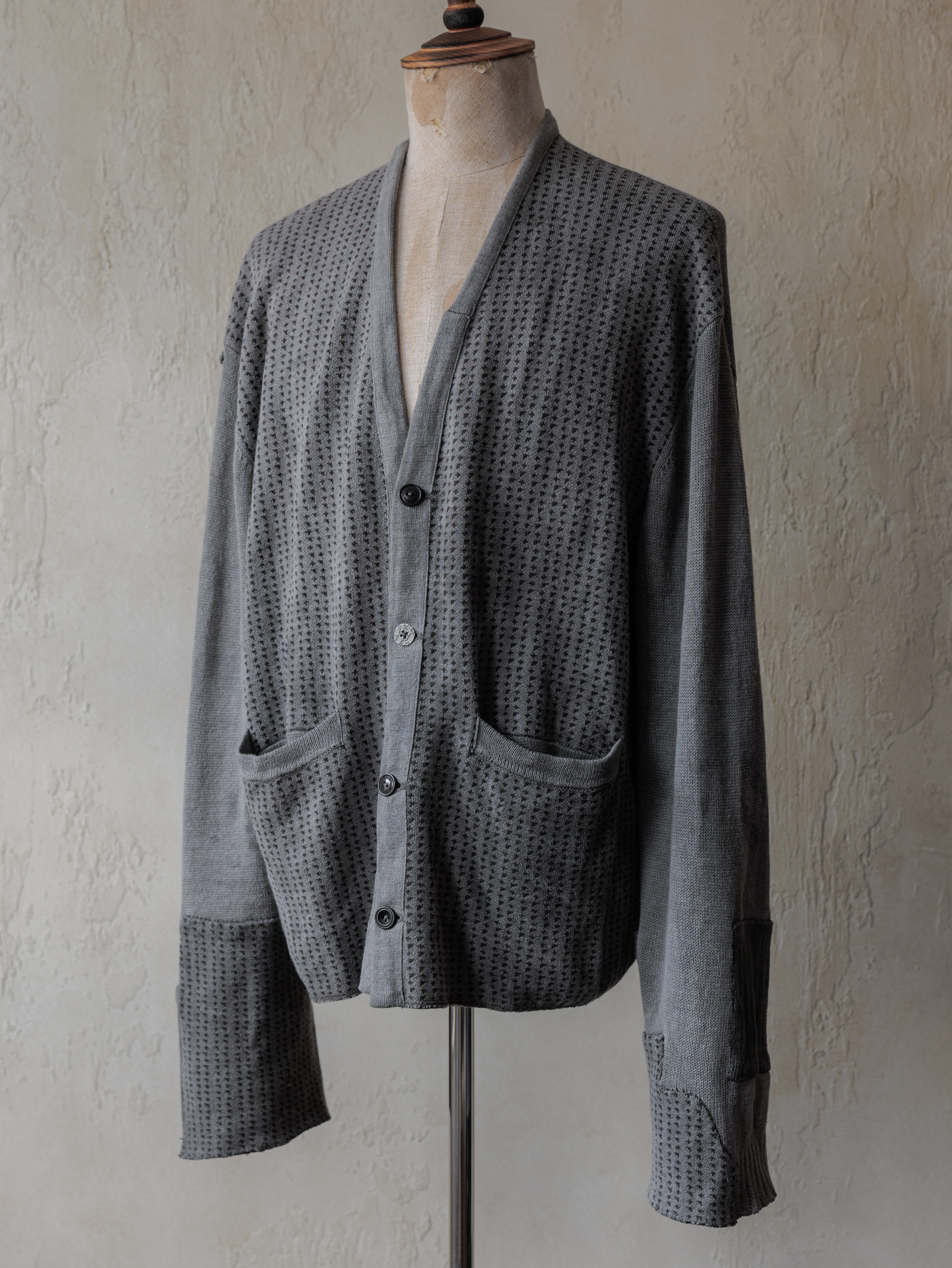 Forgotten Materials｜Aged Knit Cardigan