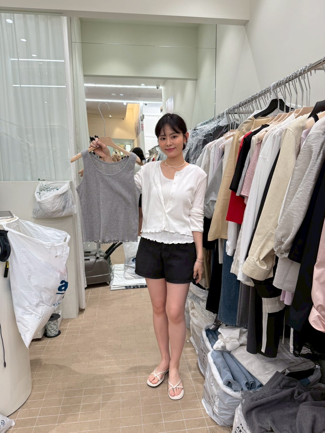 AG6041 木耳邊坑紋套裝