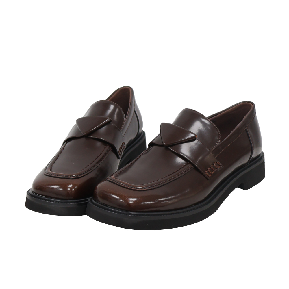 簡約方頭素面樂福鞋- 2色