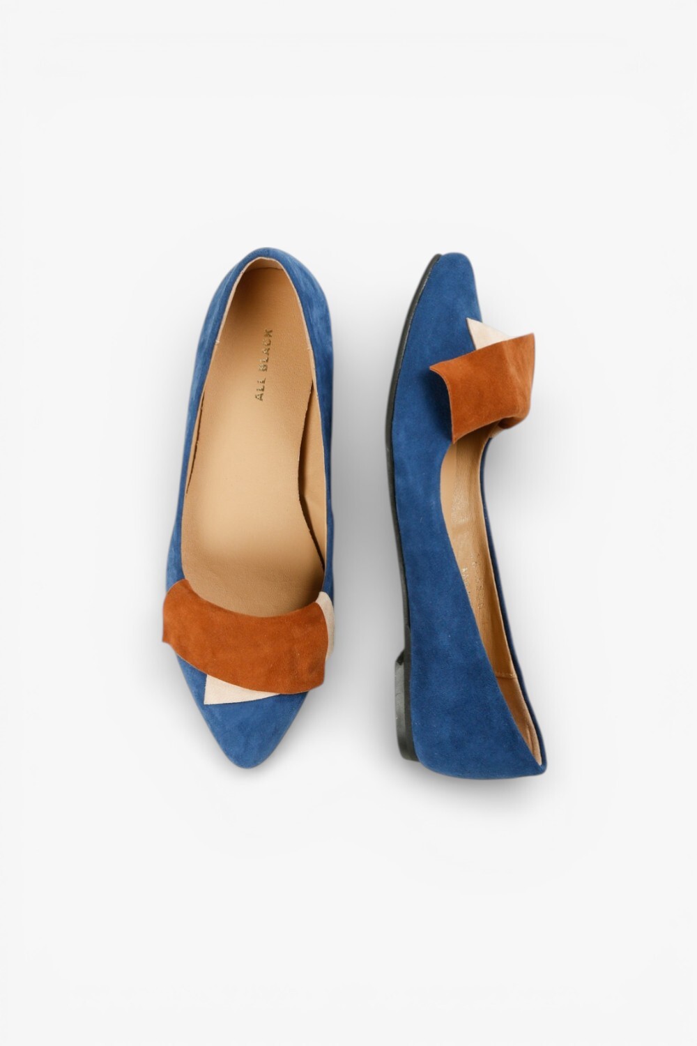 Flat Bow 尖頭平底鞋