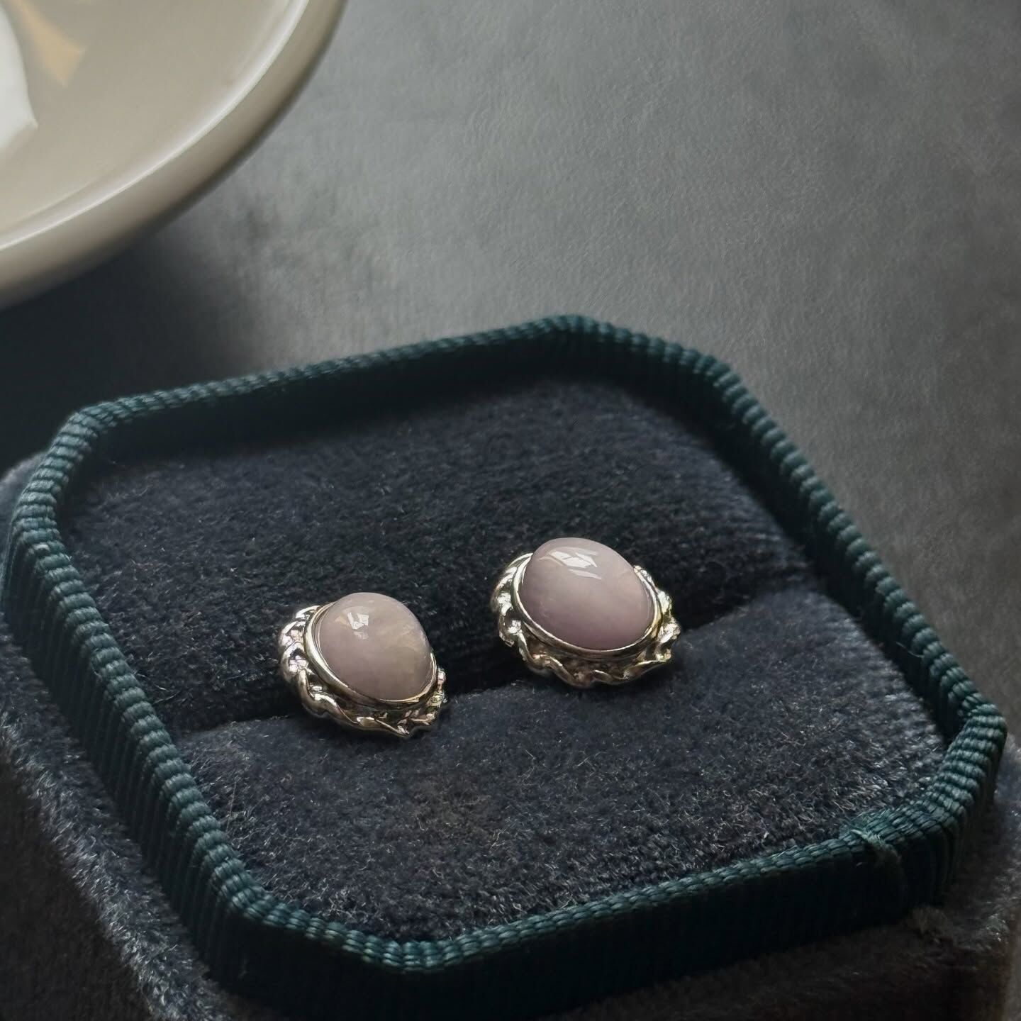 [原石] 紫鋰輝石 耳環