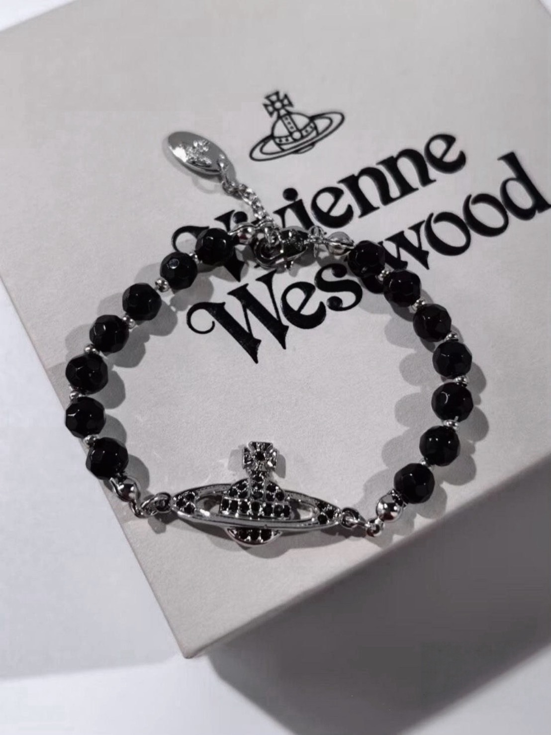 VIVIENNE WESTWOOD 西太后黑曜石土星鎖骨項鍊 手鏈