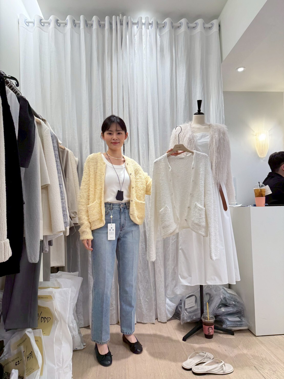 AY6001 毛絨針織小香外套