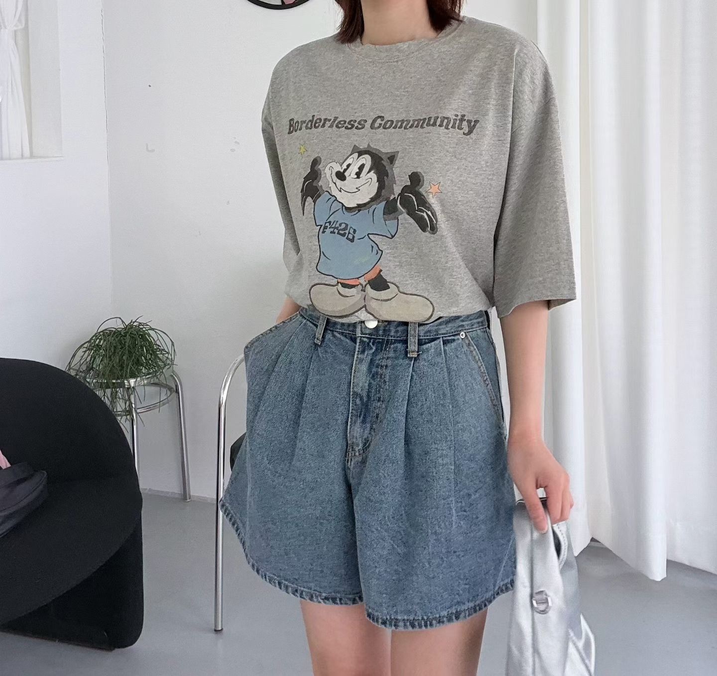 韓國星星手美式復古貓T