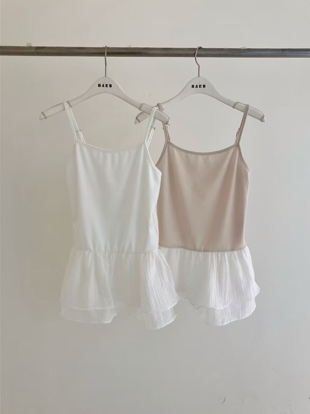 HU6030 可調節肩帶連衣裙