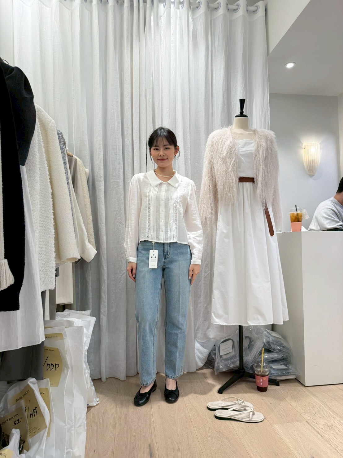 AY6003 小細節壓褶短襯衫