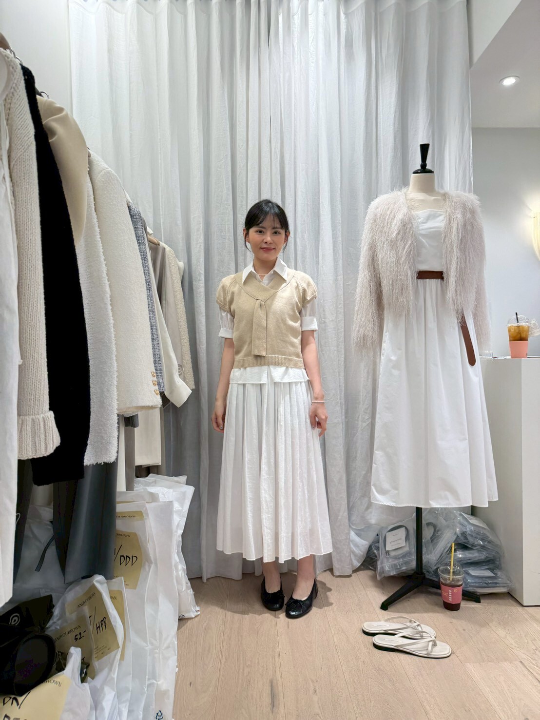 AY6020 交疊V領針織上衣