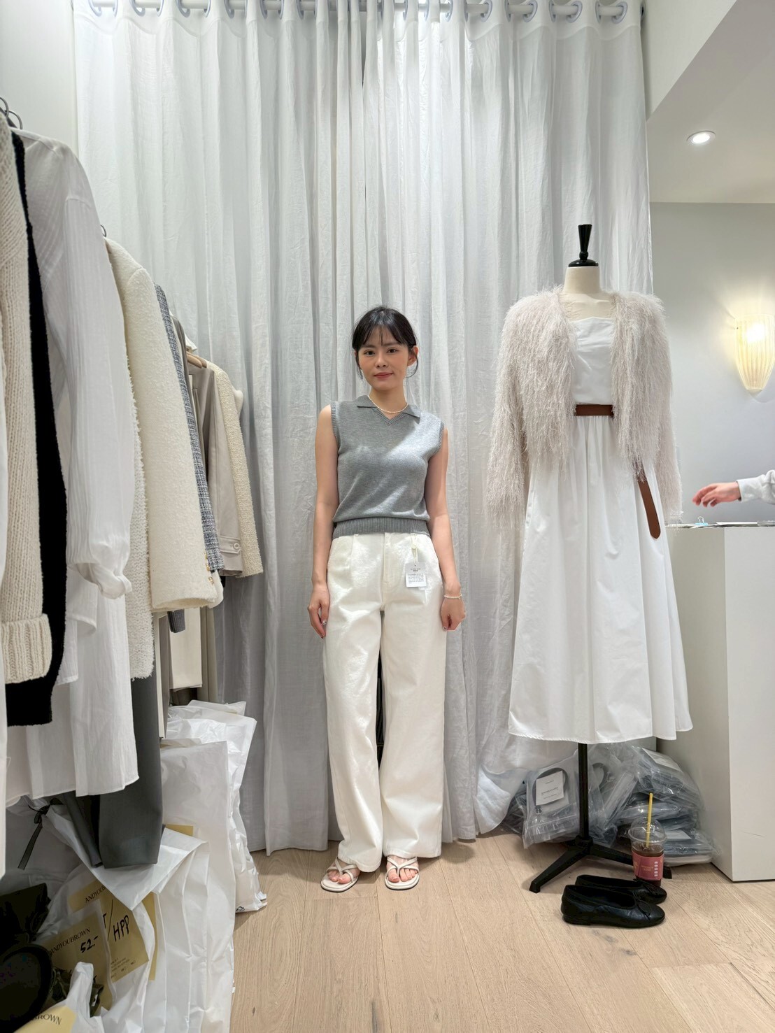 AY6028 校園反領針織背心