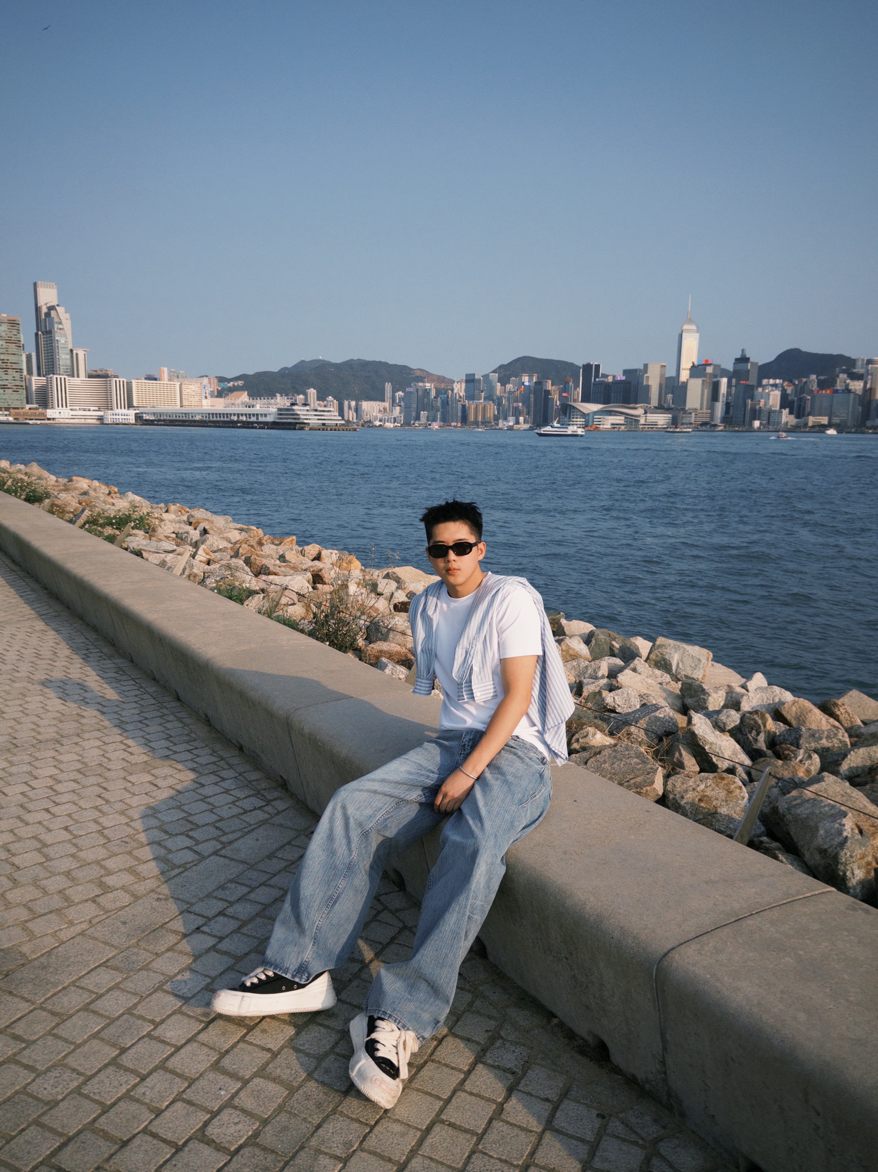 竹節紋寬鬆牛仔彎刀褲/竹節紋