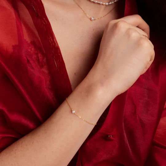 1YA0326-068 [YAY PARIS] Stella Bracelet - Cultured Pearl Gold #3stsi101 (EU)