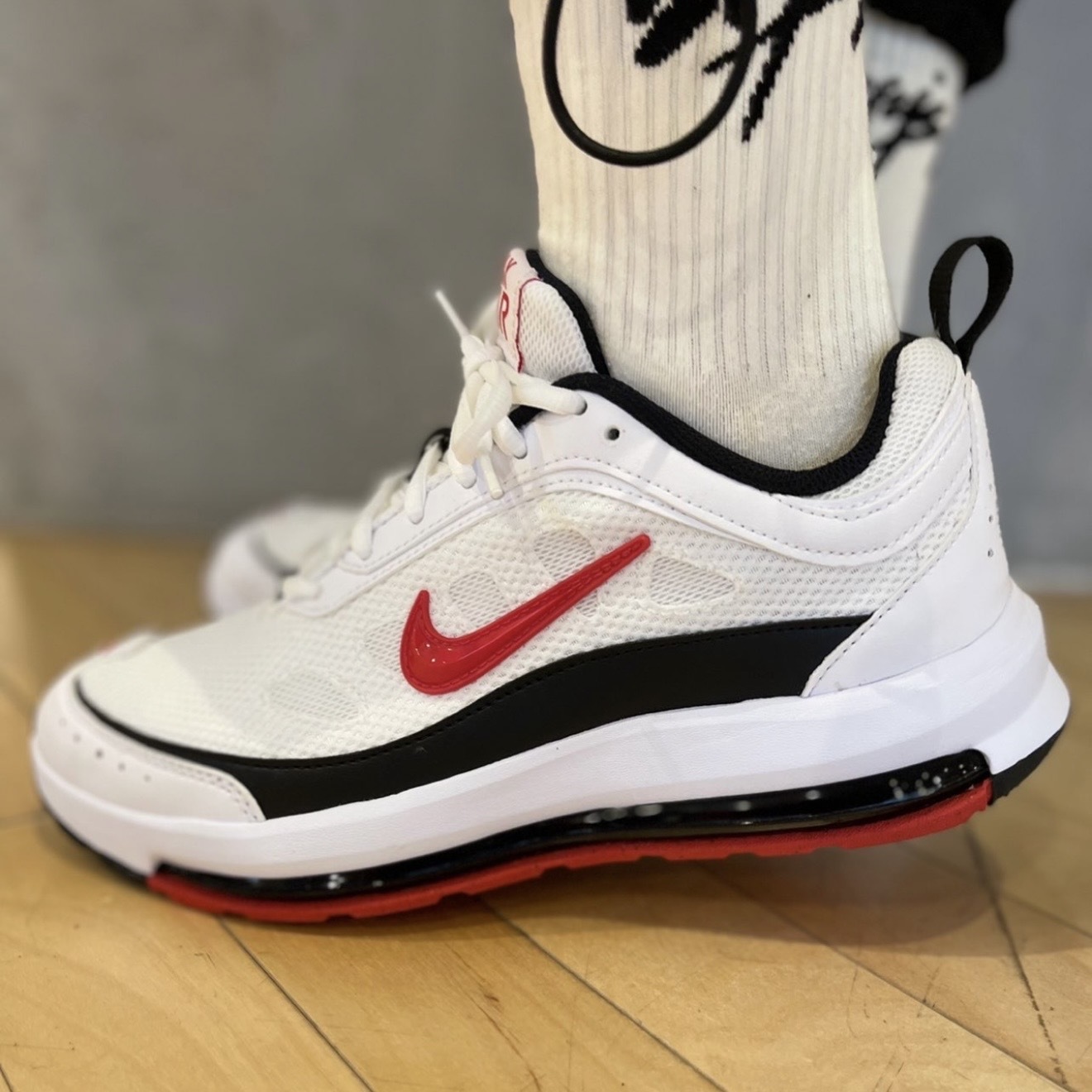 NIKE AIR MAX AP 白 紅勾 氣墊 避震 運動 跑鞋 CU4826-101