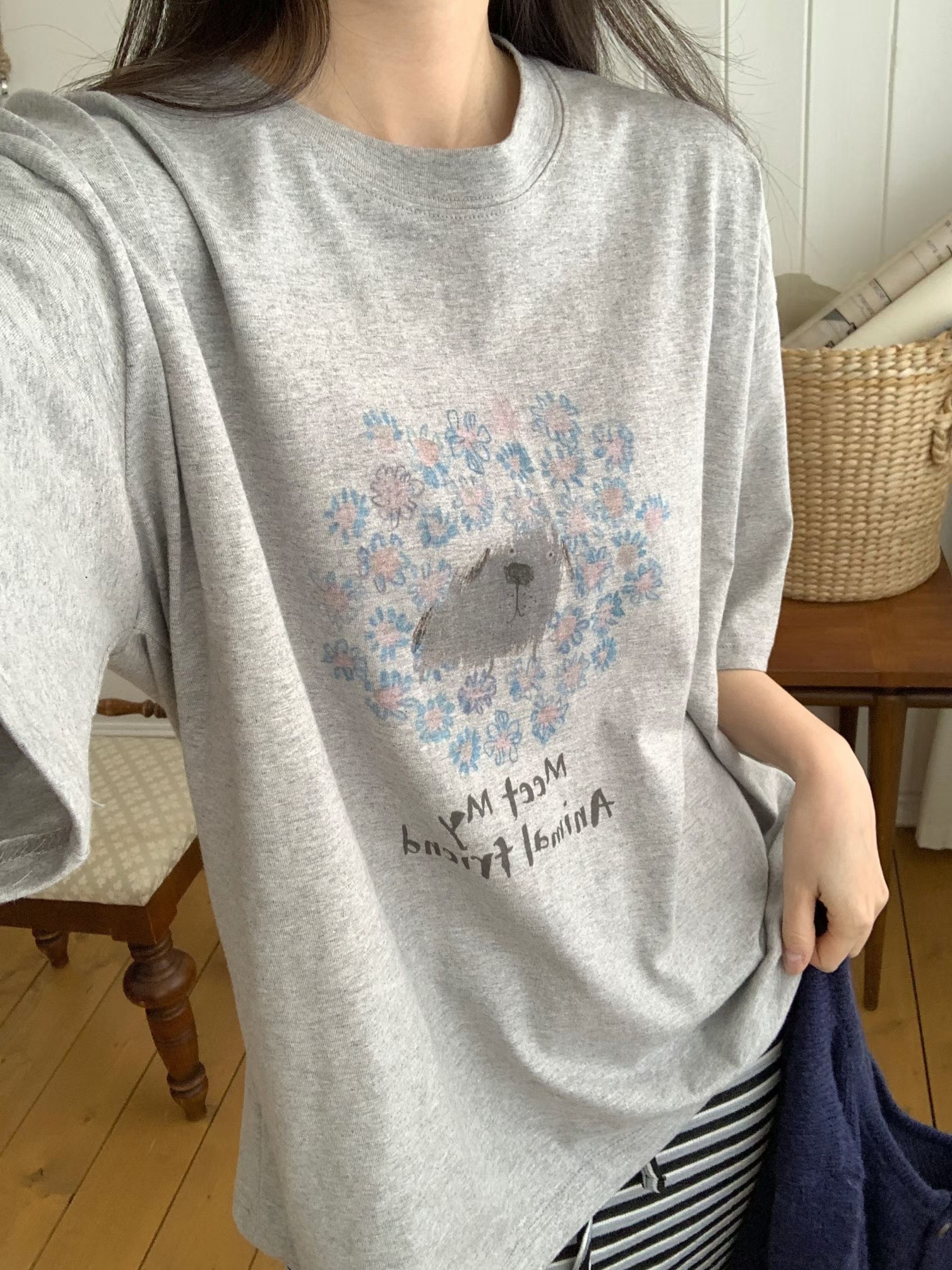 #228N719 Flower & Doggy soft long Tee