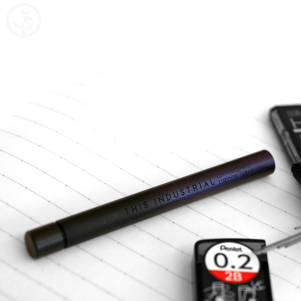 LUDDITE 偏光漸層筆芯盒