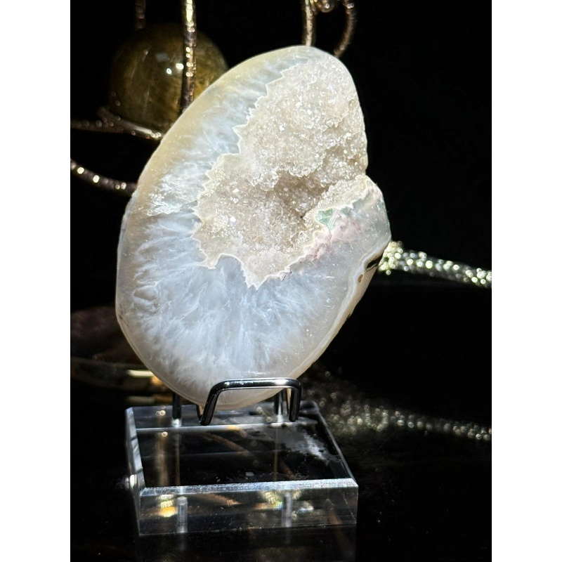 HKCG0327-003 全拋光瑪瑙小鯊魚嘴60mm x95 mm (A3)