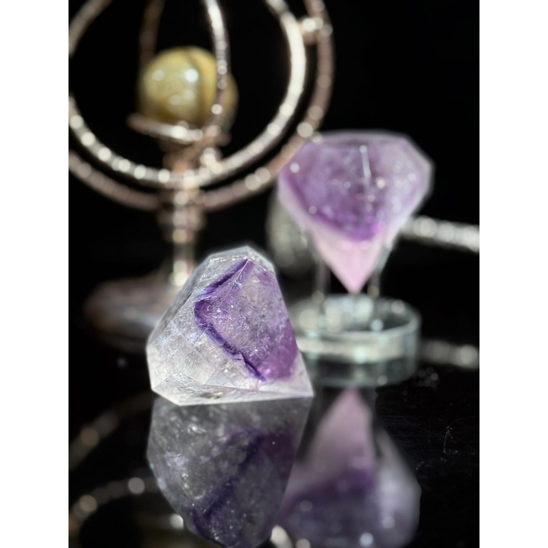 HKCG0327-025 超高品質玻利維亞紫水晶鑽石 56mm x 51mm (A25)