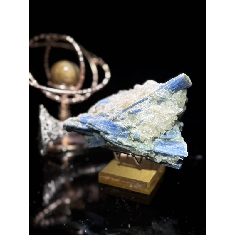 HKCG0327-089 精品藍晶原石礦養手串消磁 (A89)