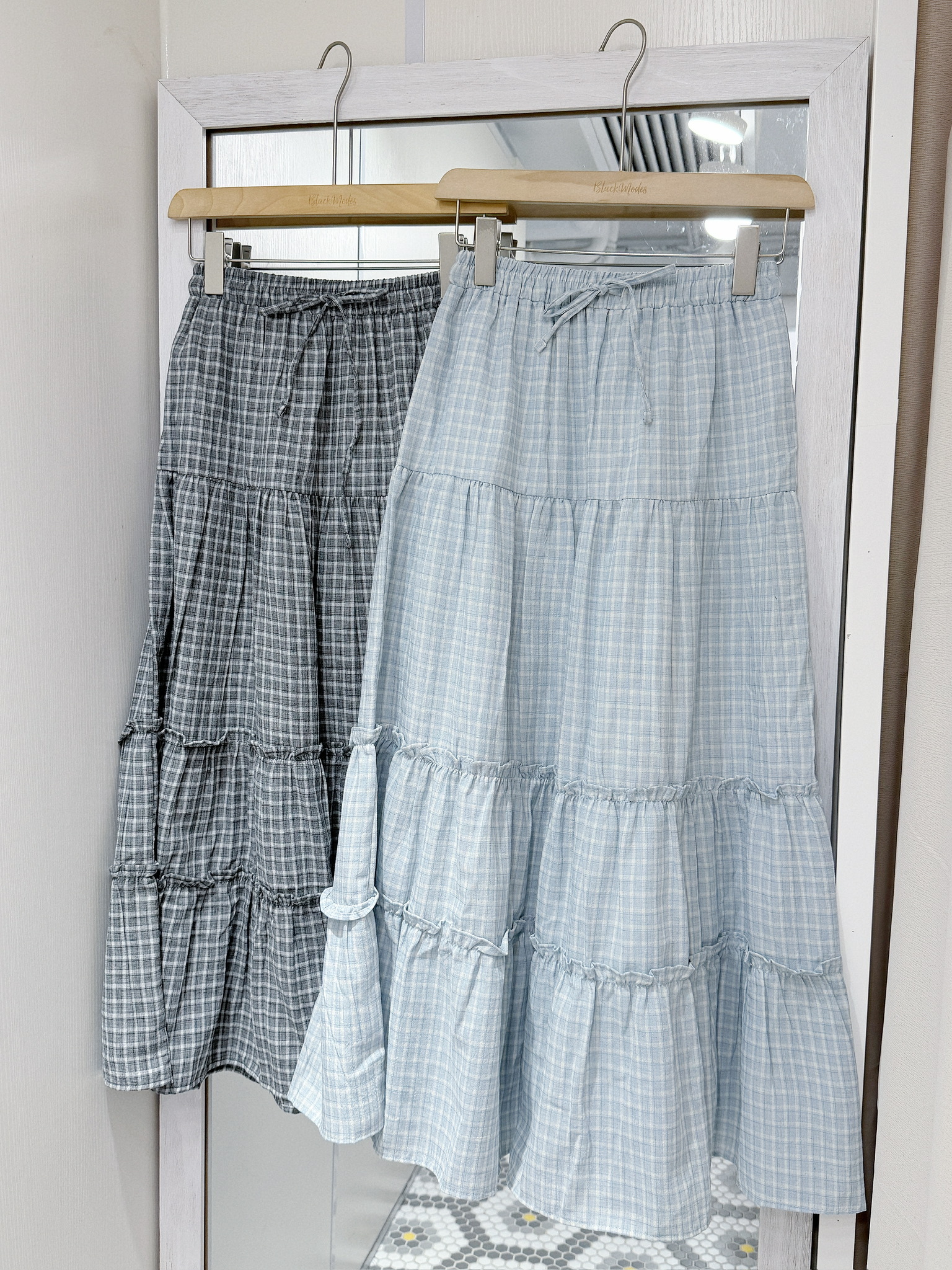 D0529｜高質款  ༘✧˚💎 格紋綁帶雙ruffle蛋糕長裙