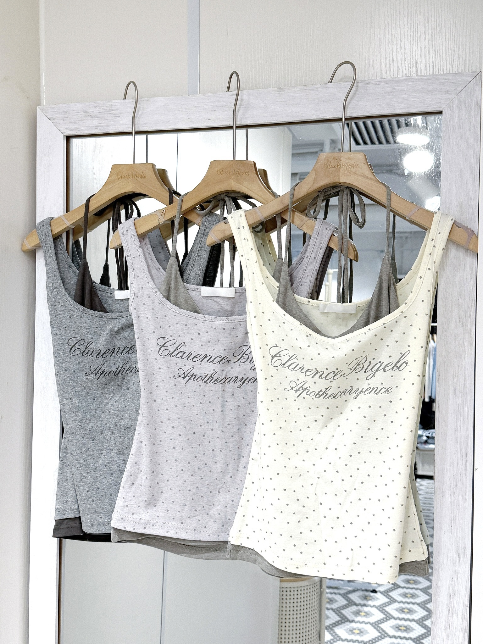 V0175｜低調系暗星星點掛頸假兩件背心✮⋆˙