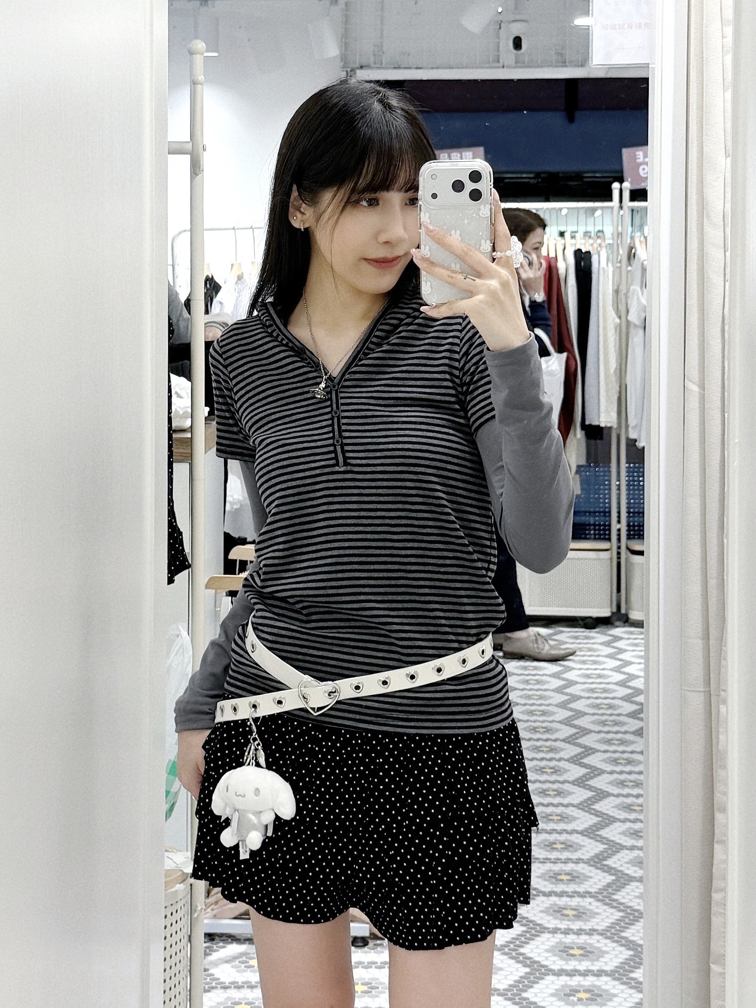 T1312｜韓系休閑感橫間鈕扣領連帽短袖上衣.✦ ݁˖