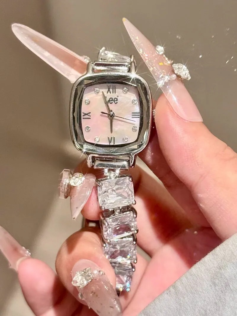 LEE 貝母錶盤 鑲鑽小方糖 腕錶 二色